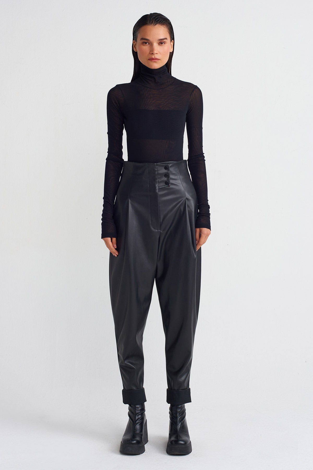 Black High-Waisted Leather trousers-K243013037