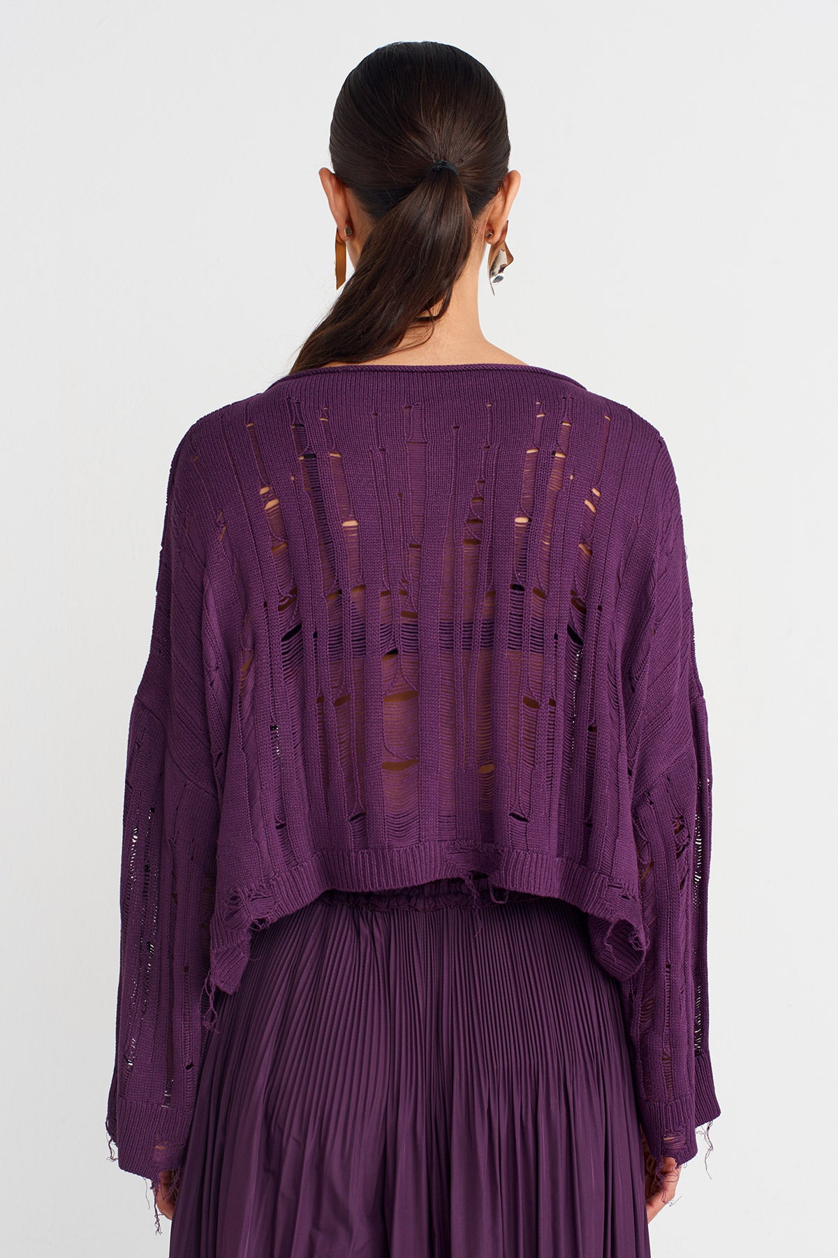 Distressed Effect Sweater-K251011005