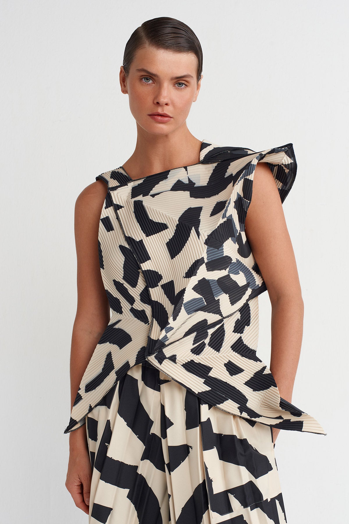 Printed Patterned Origami-Style Pleated Blouse-K251011007