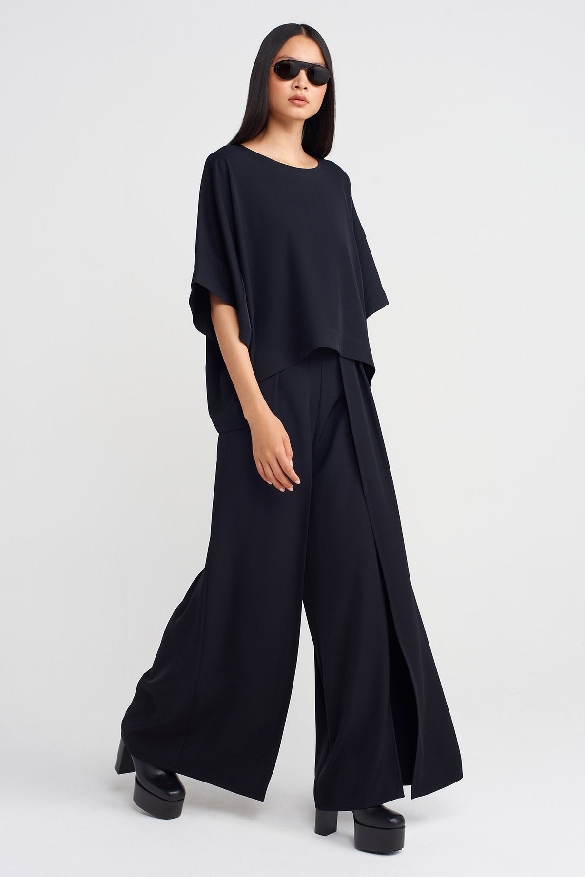 Black / Black Color Block T-shirt-K251011047