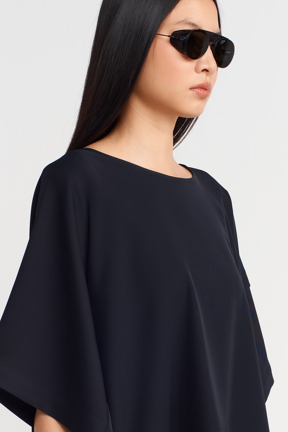 Black / Black Color Block T-shirt-K251011047