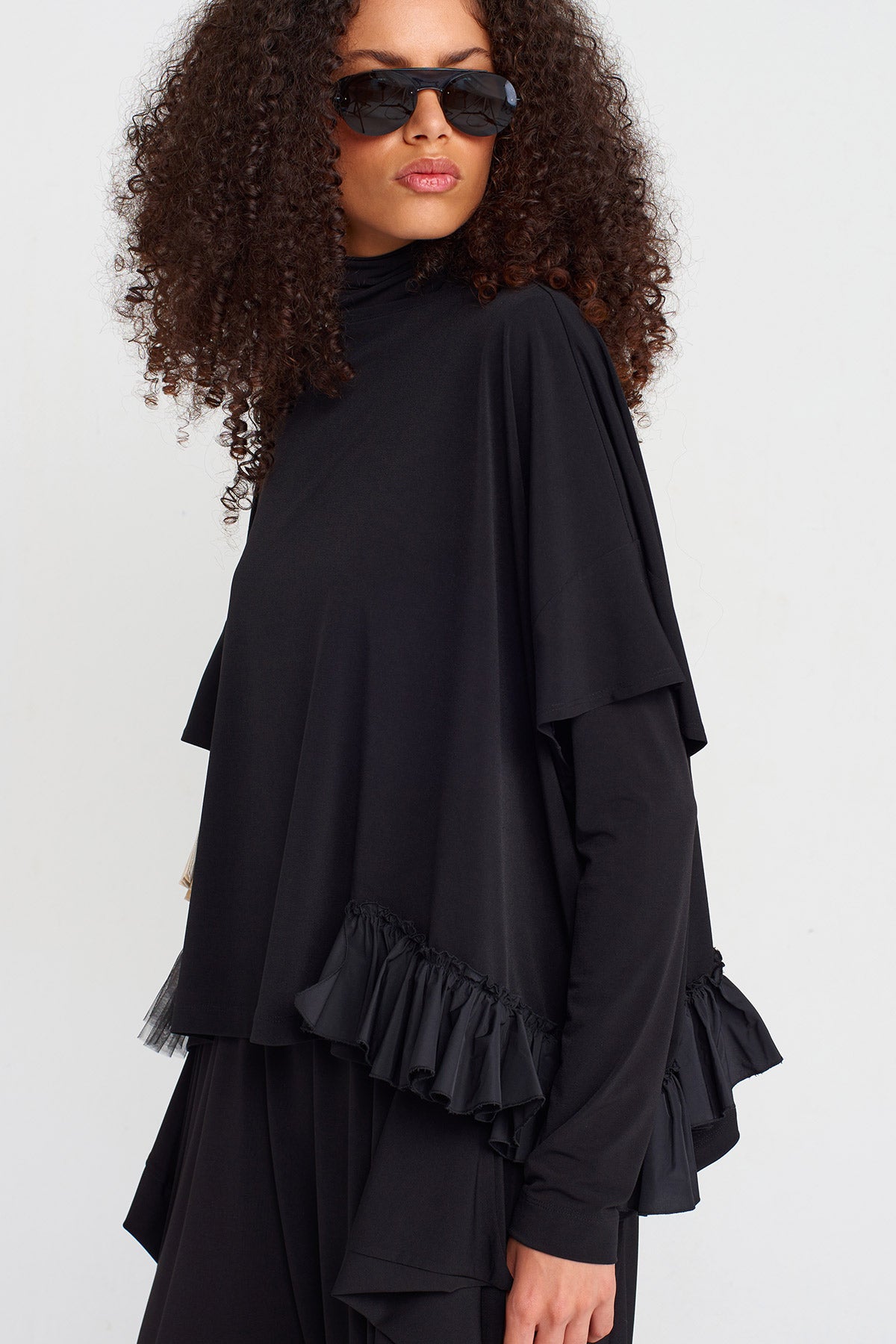 Black Ruffle Detail Jersey T-Shirt-K251011054
