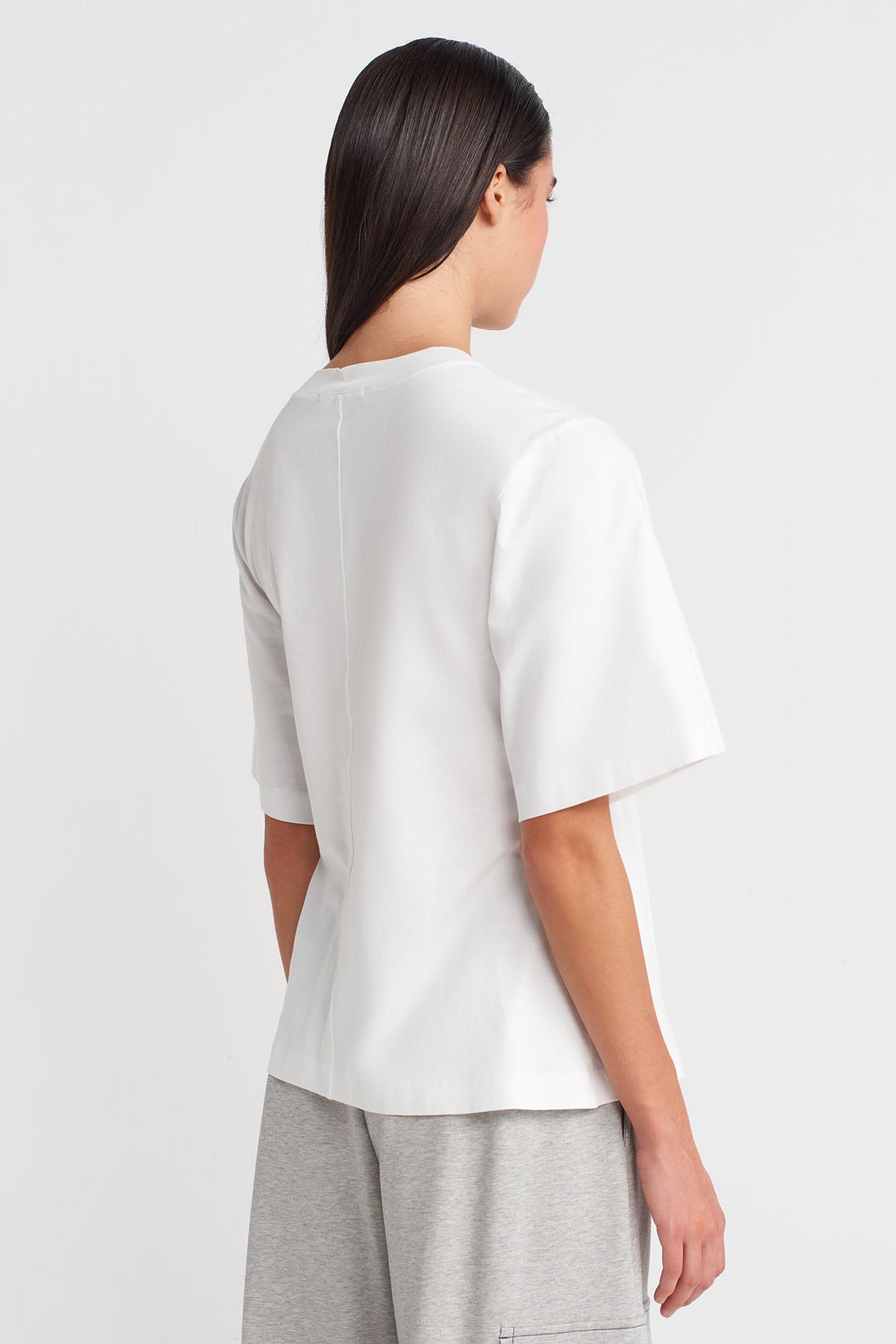 Off White Pleated Waist Basic T-shirt-K251011069