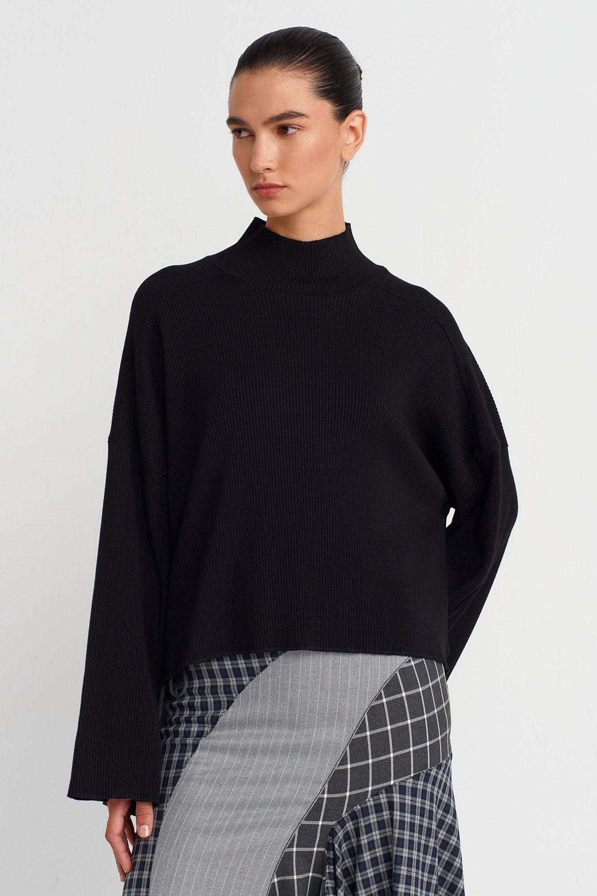 Black Oversized Ribbed Blouse-K251011072