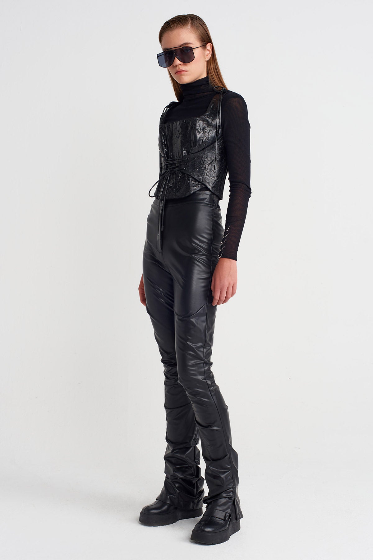Black Lace-up Corset Bustier-K251011078