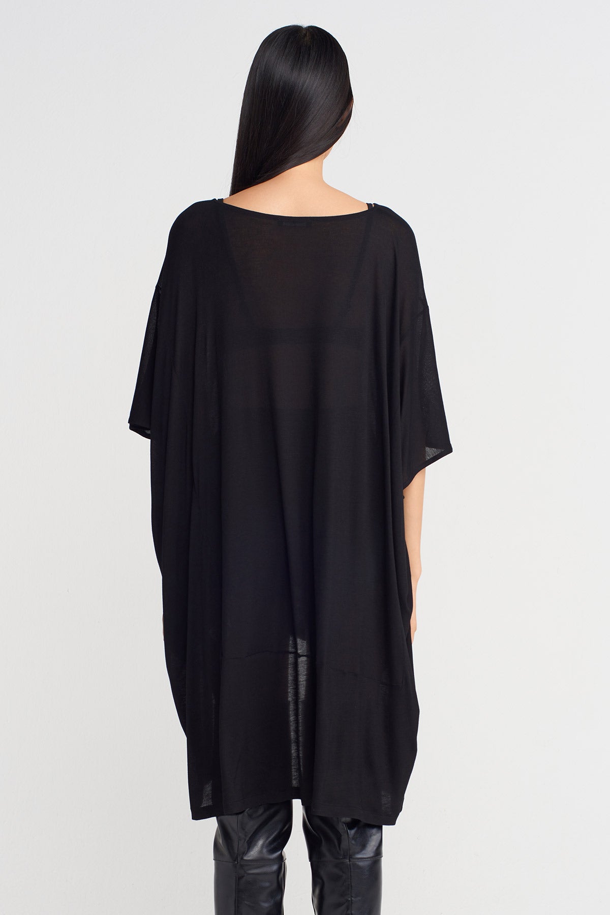 Black V-Neck Oversized Tunic Bamboo Blouse-K251011086