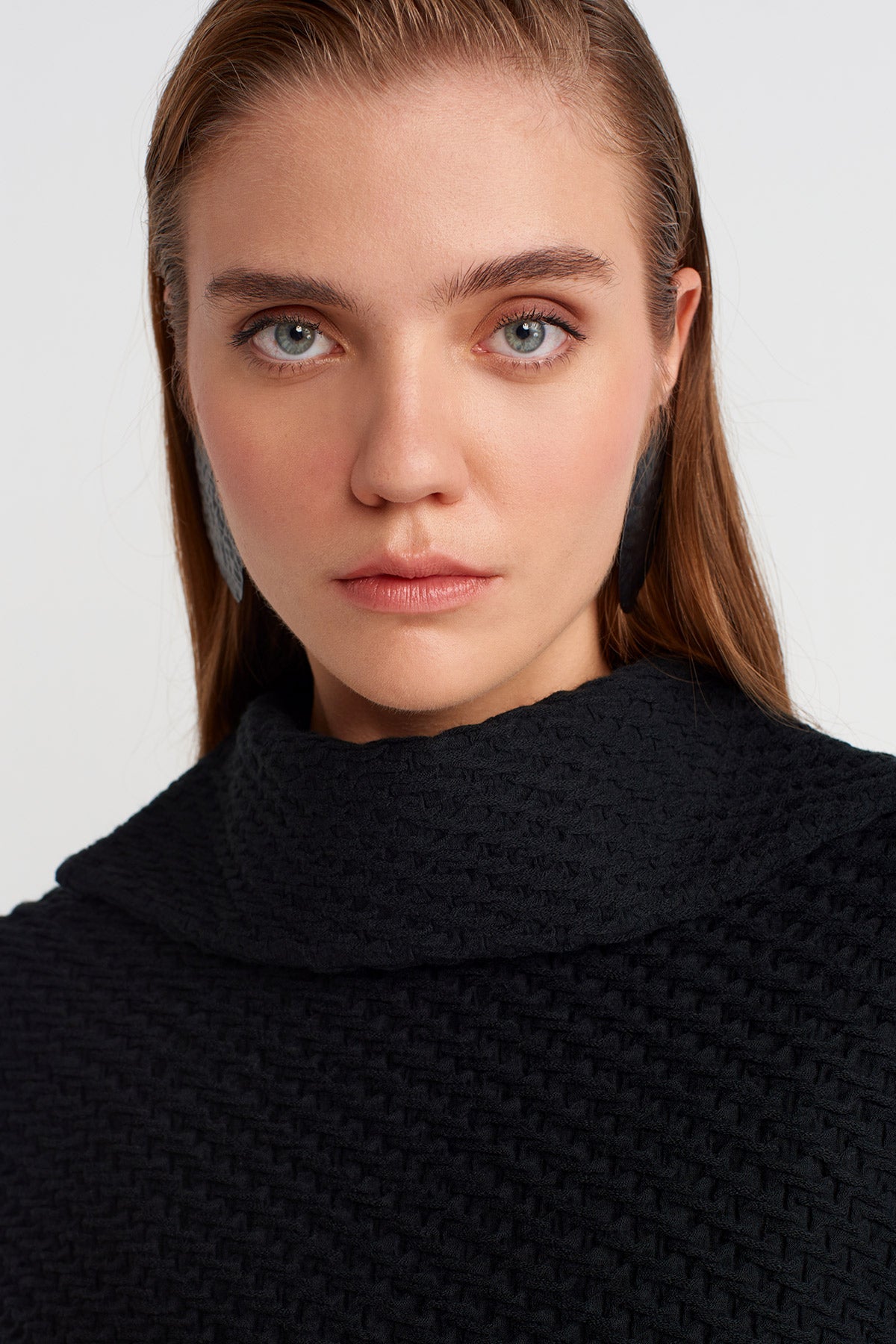 Black Jacquard Patterned Sweat -K251011109