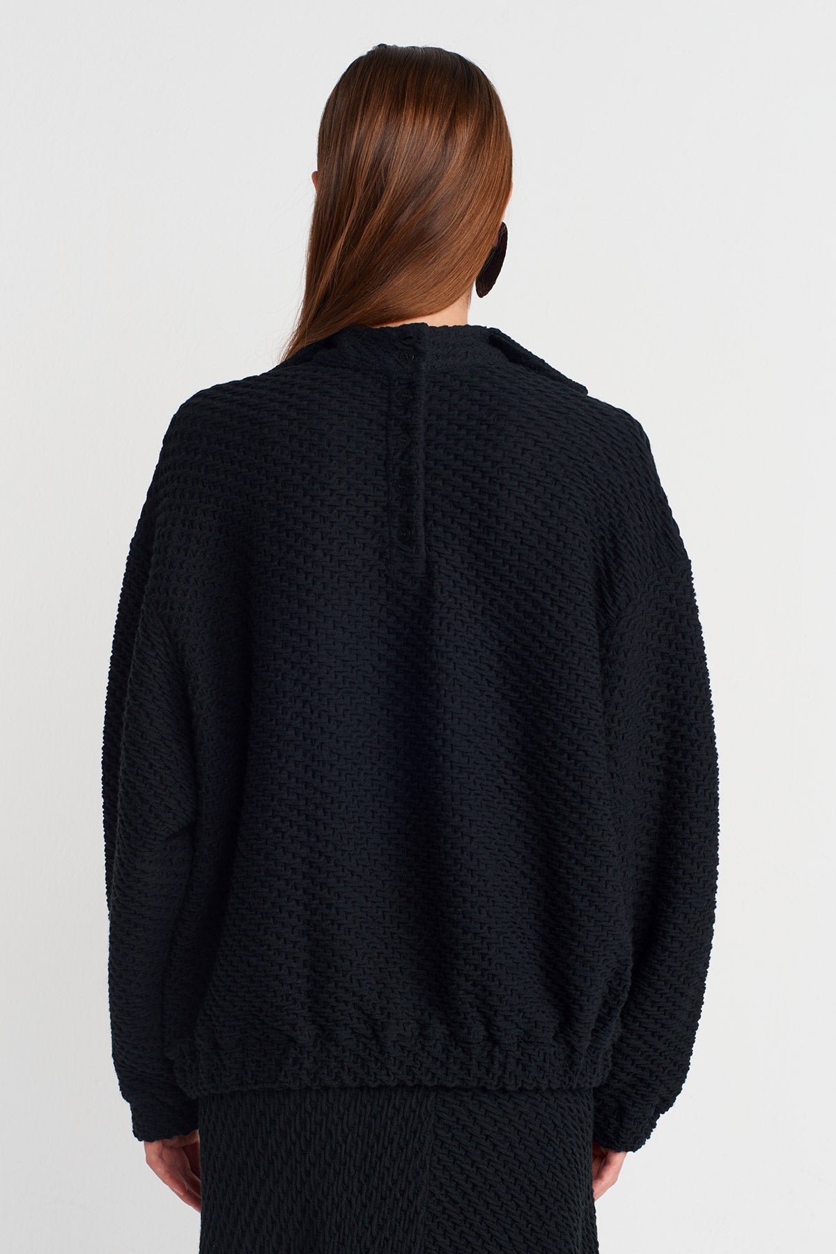 Black Jacquard Patterned Sweat -K251011109