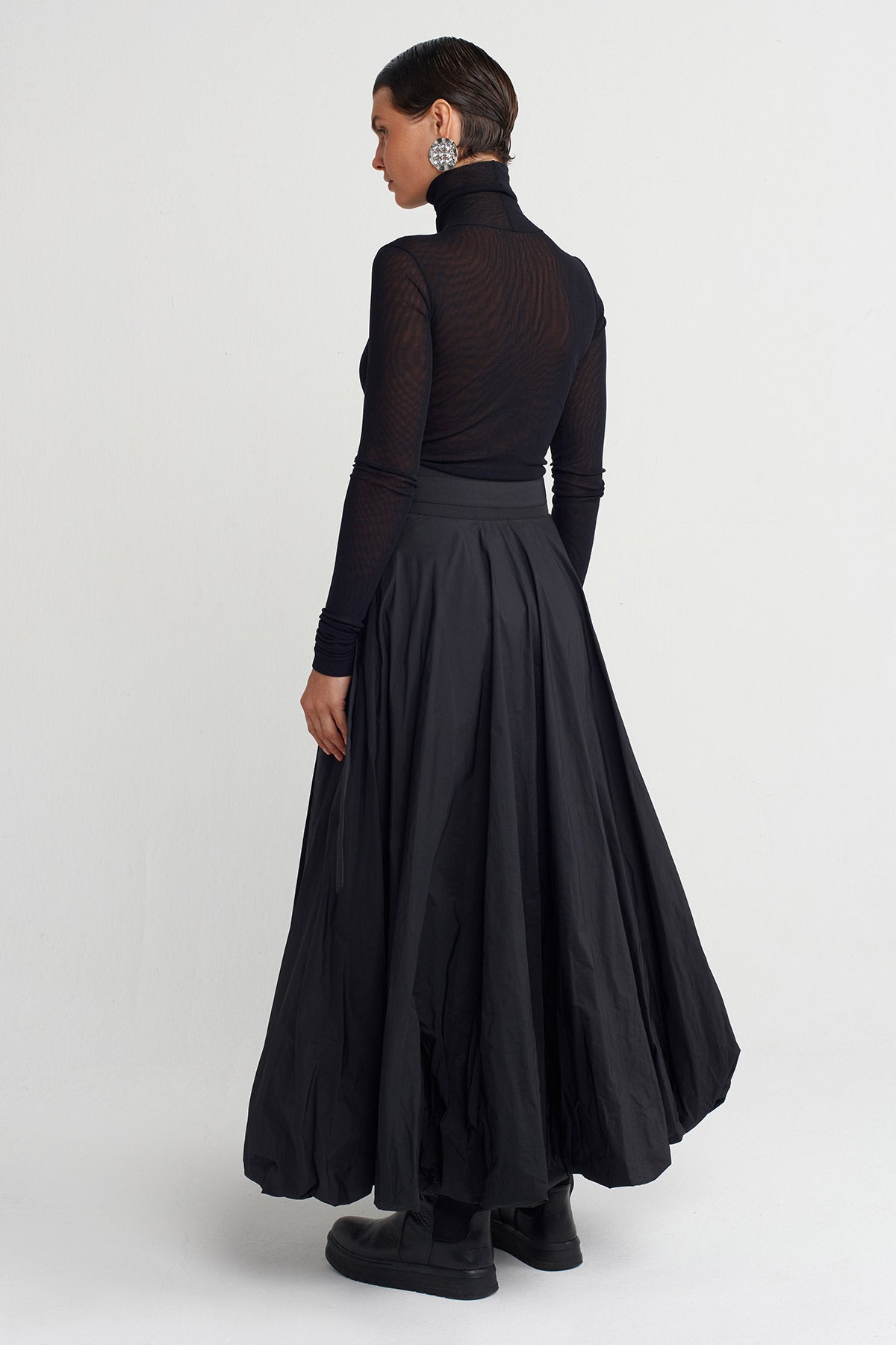Black Long Taffeta Balloon Skirt-K252012002