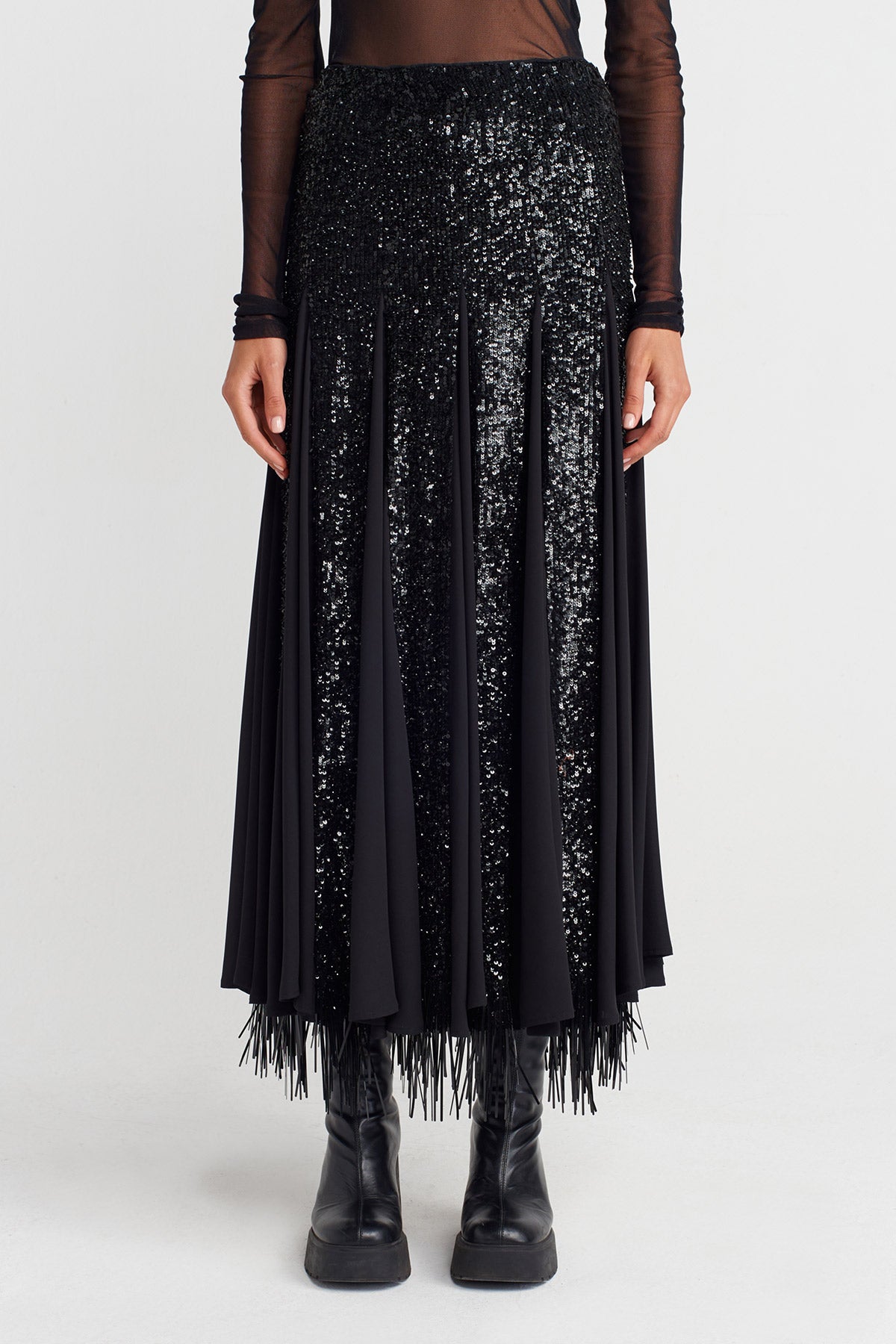Black Embroidered Sequin Long Elegant Skirt-K252012017