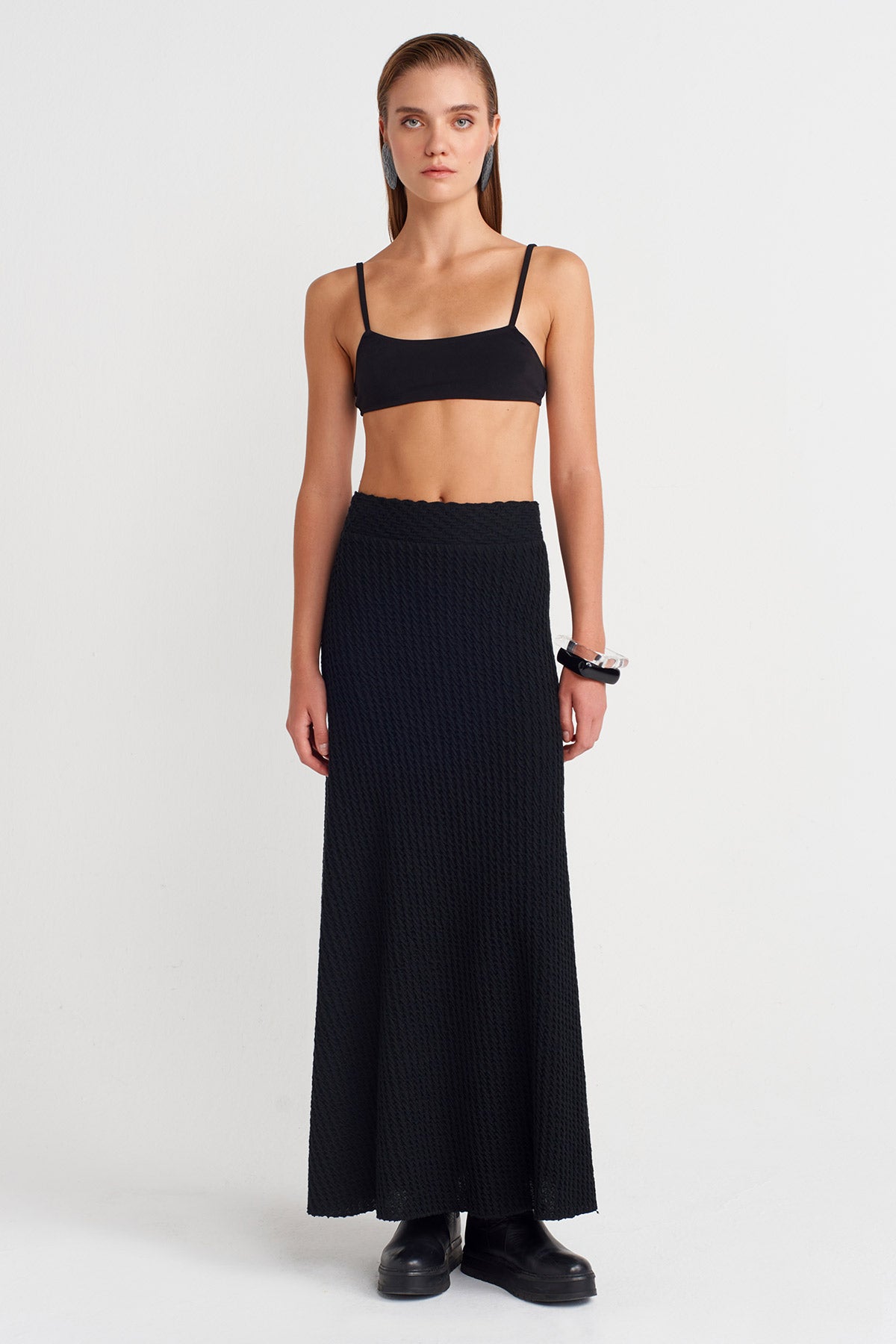 Black Jacquard Patterned Long Skirt -K252012021