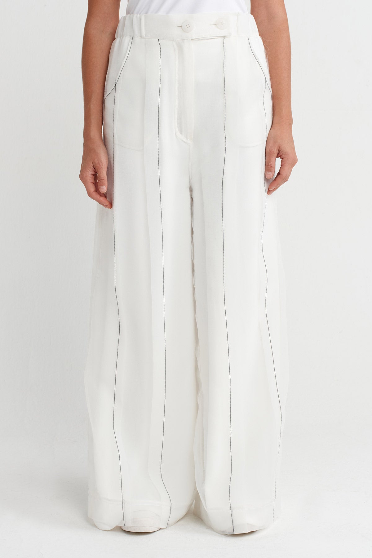 Off White Contrast Stitch Organza Trousers-K253013013