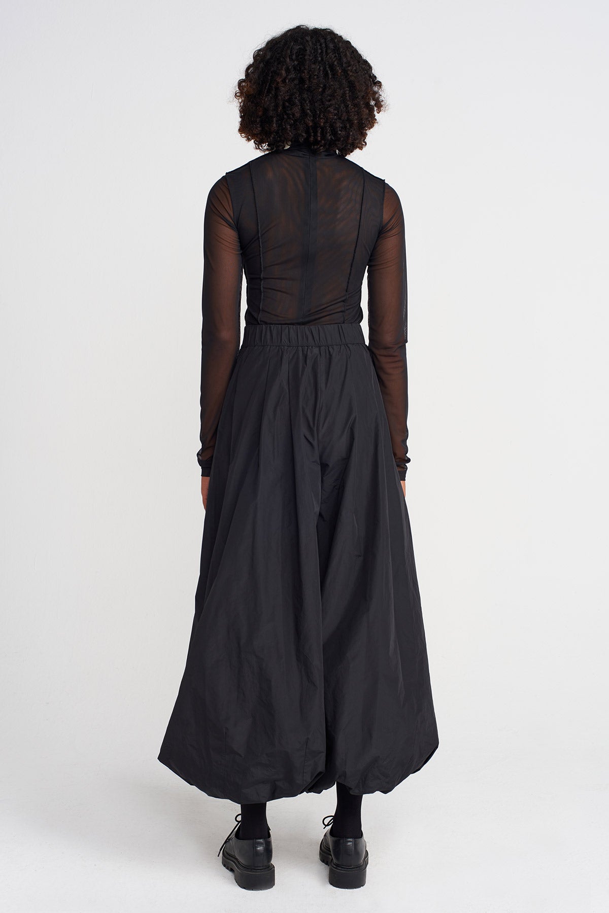 Black Taffeta Balloon Trousers-K253013016