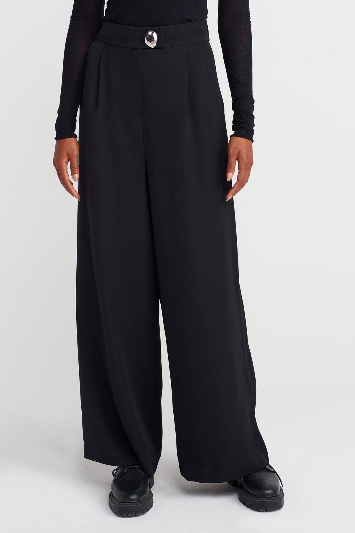 Black High-Waisted Silver Button Palazzo Trousers-K253013020
