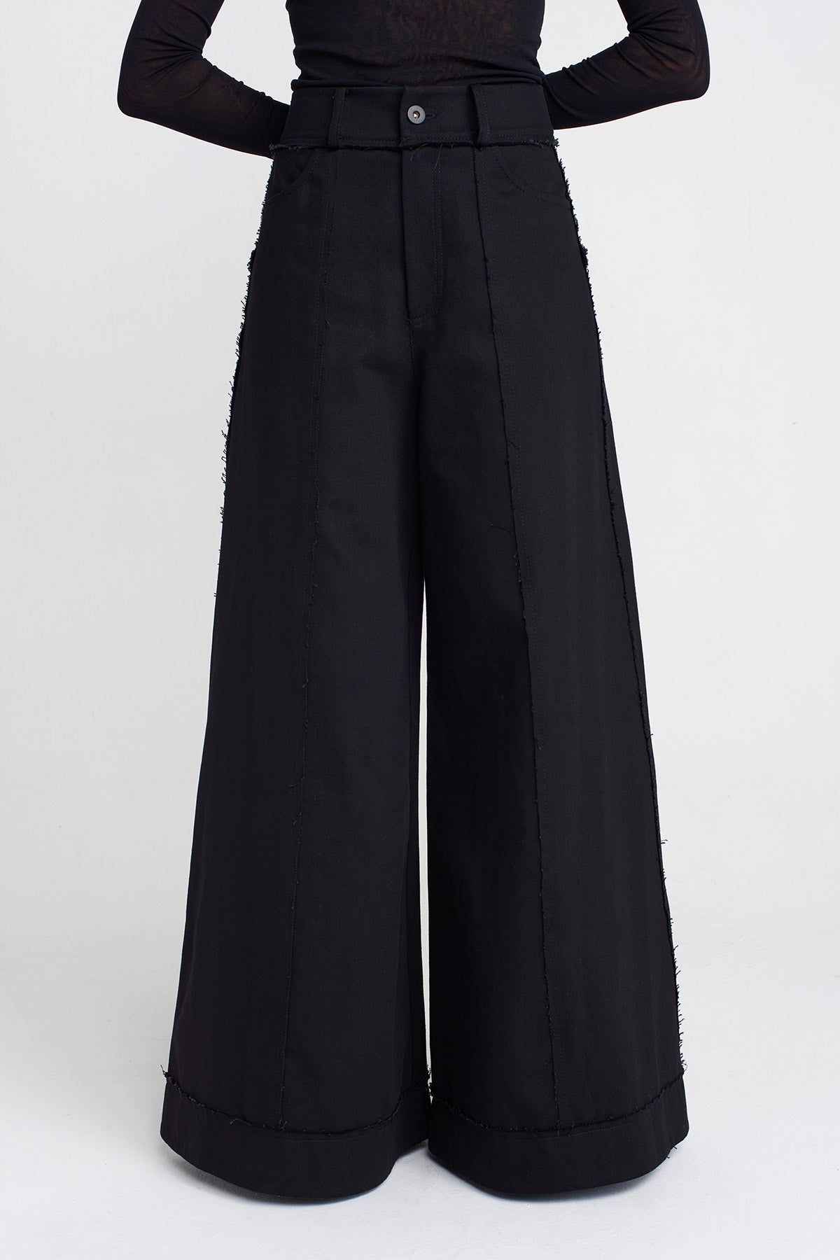 Black Wide-Leg Denim Pants-K253013023