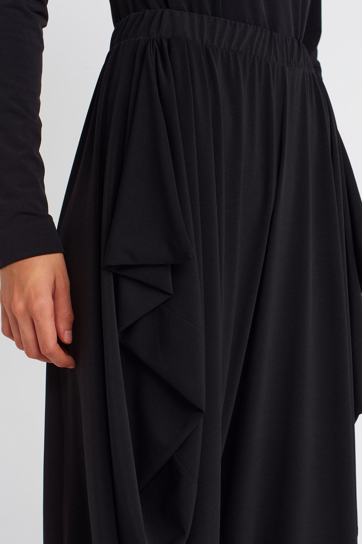 Black Draped Jersey Harem Pants-K253013032