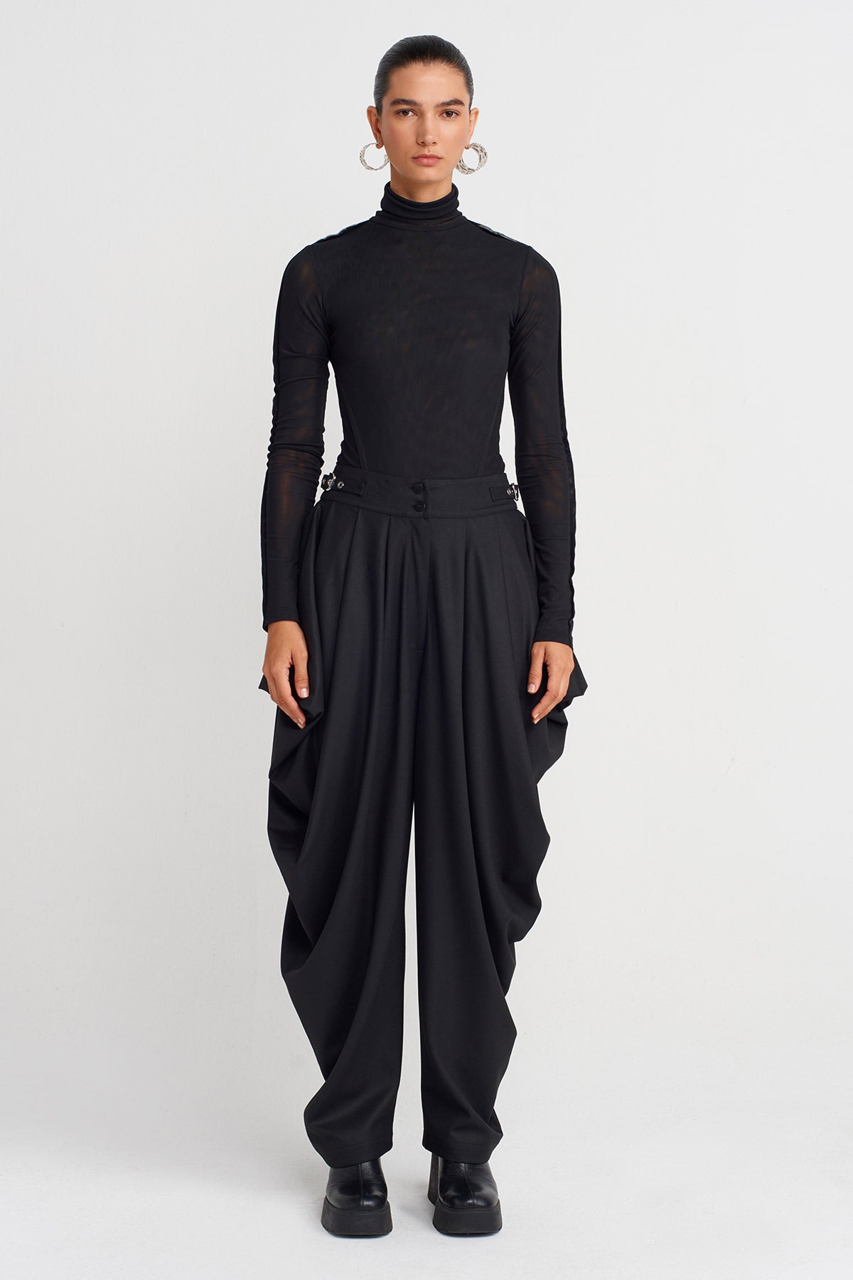 Black Drapeli Pantolon-K253013042