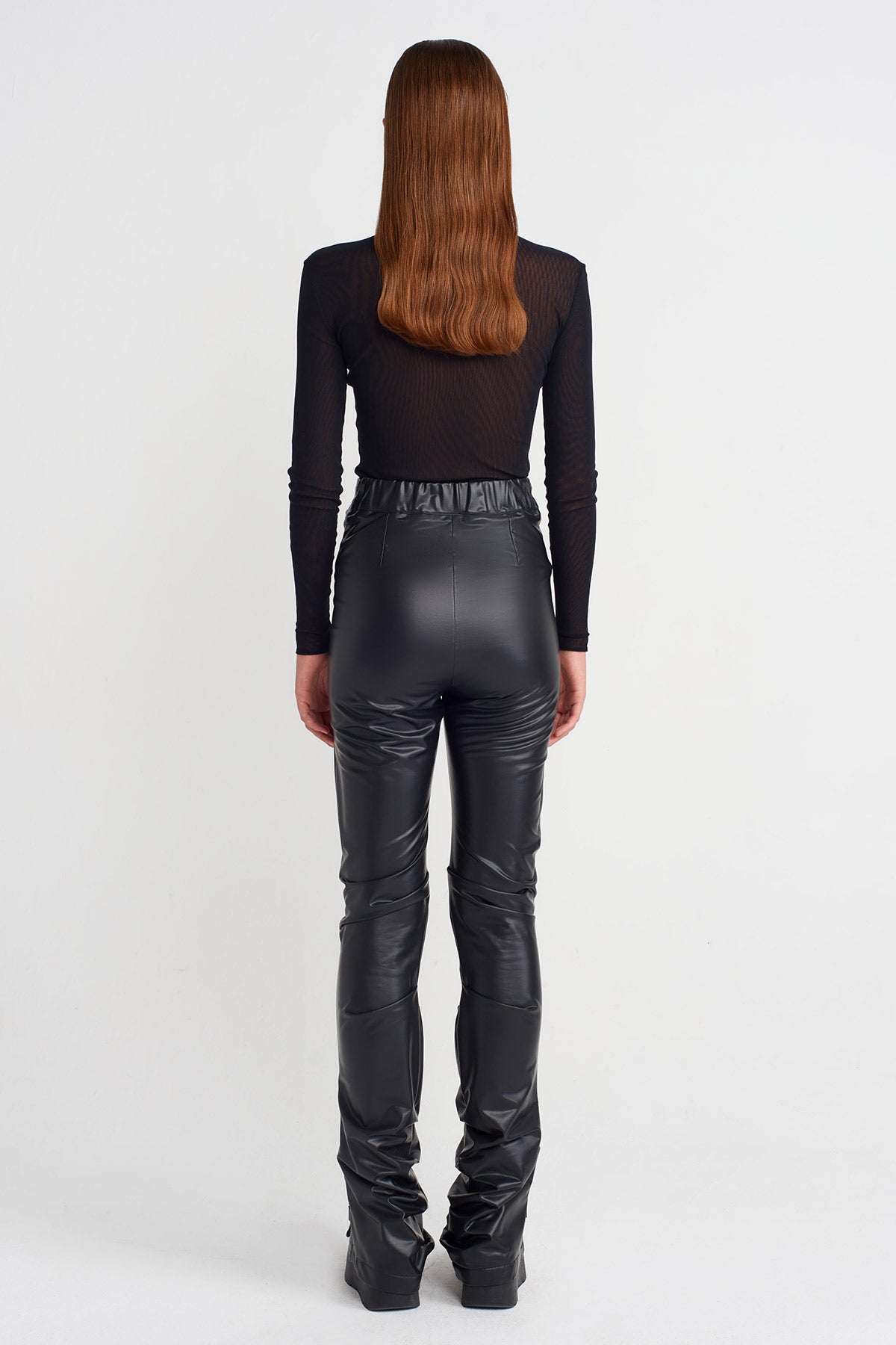 Black Ruched Long Vegan Leather Trousers-K253013043
