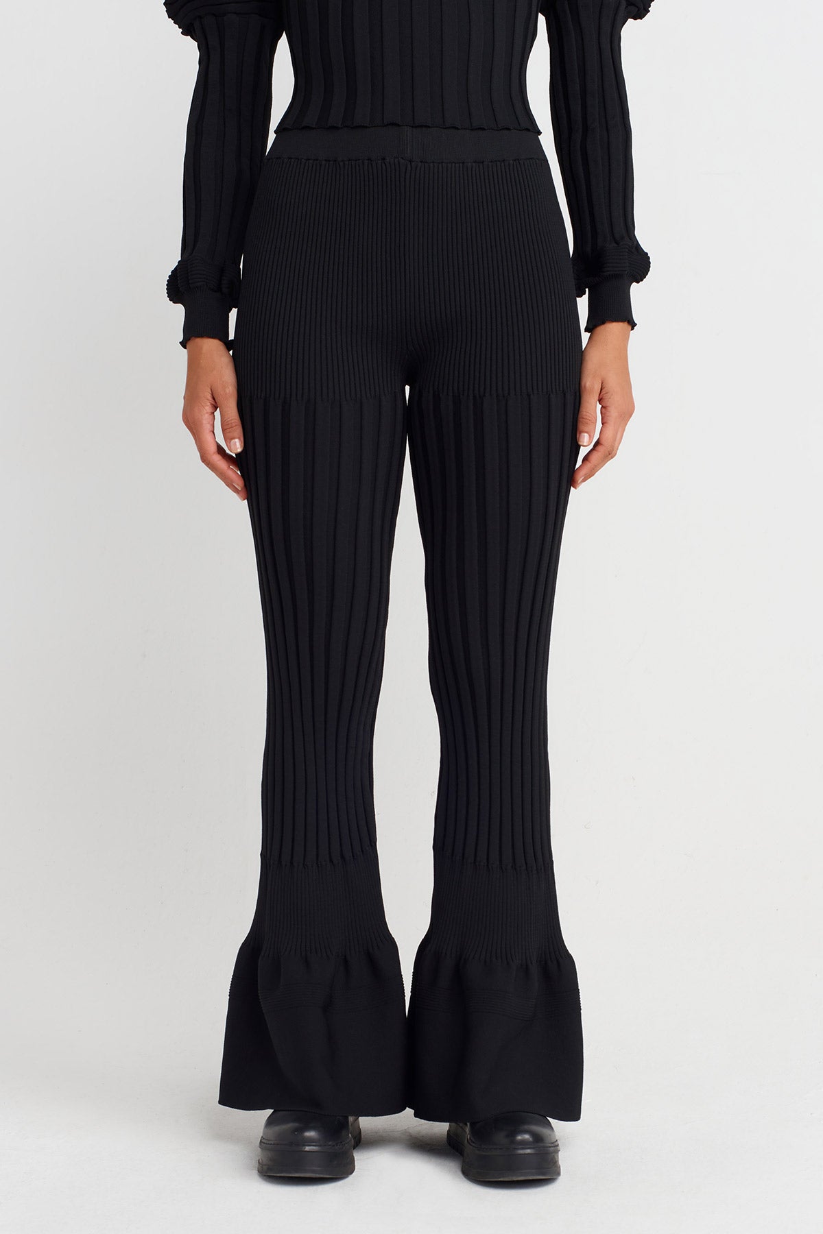 Black High Waist Knitted Trouser-K253013068