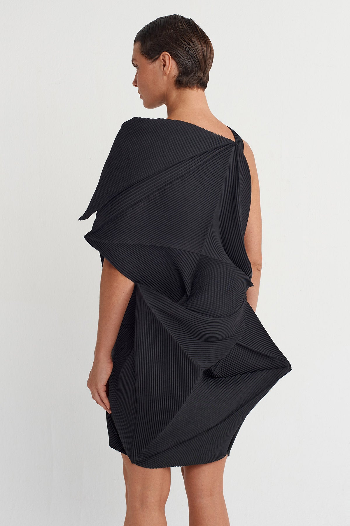 Black Origami-Style Pleated Dress-K254014011