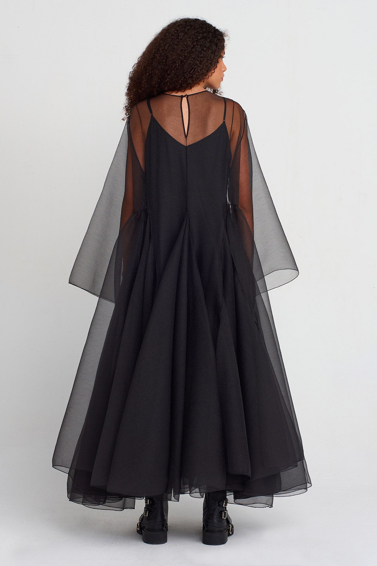 Black Long Sleeve Organza Puffy Dress-K254014047