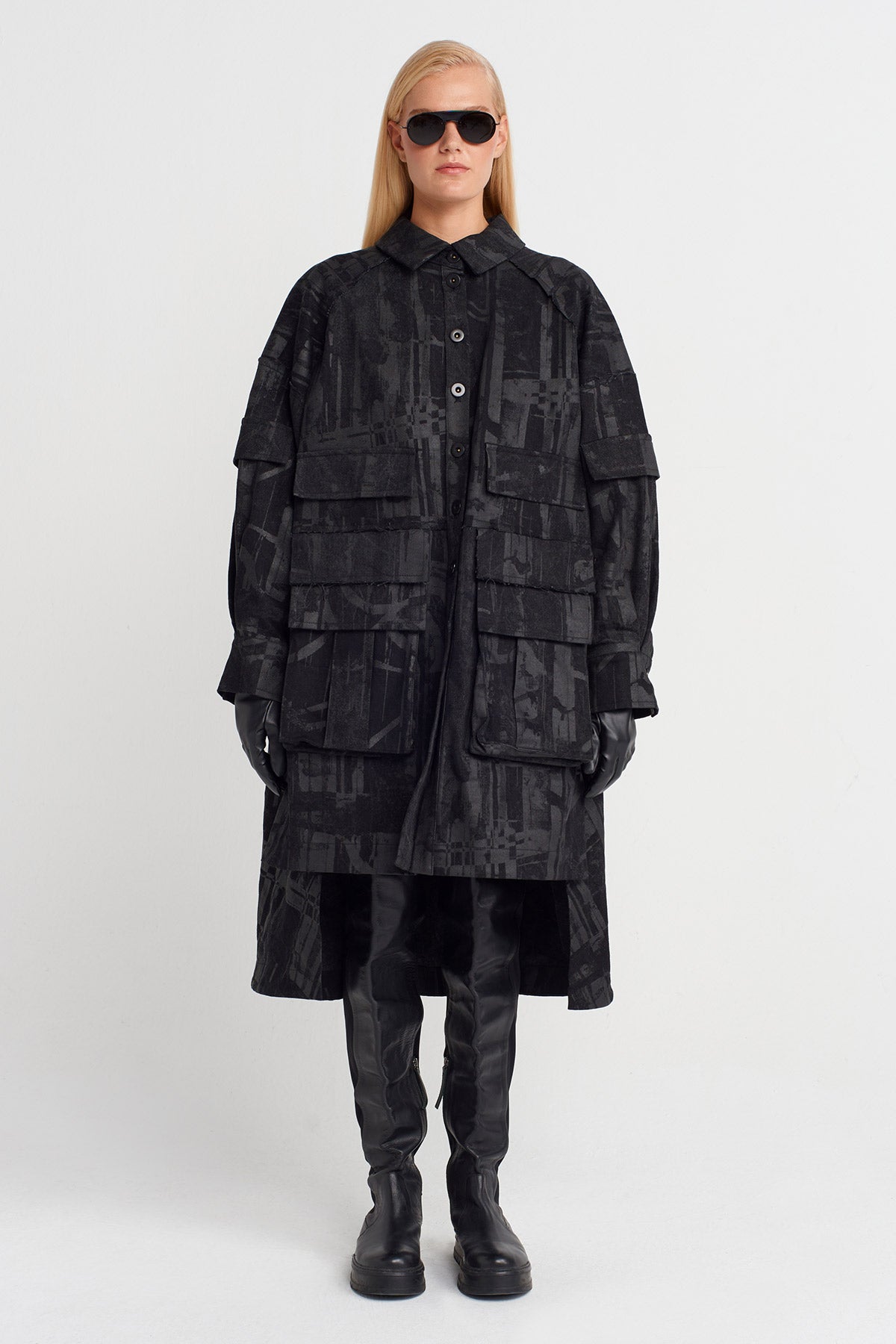 Black Printed Oversized Shirt Dress-K254014060