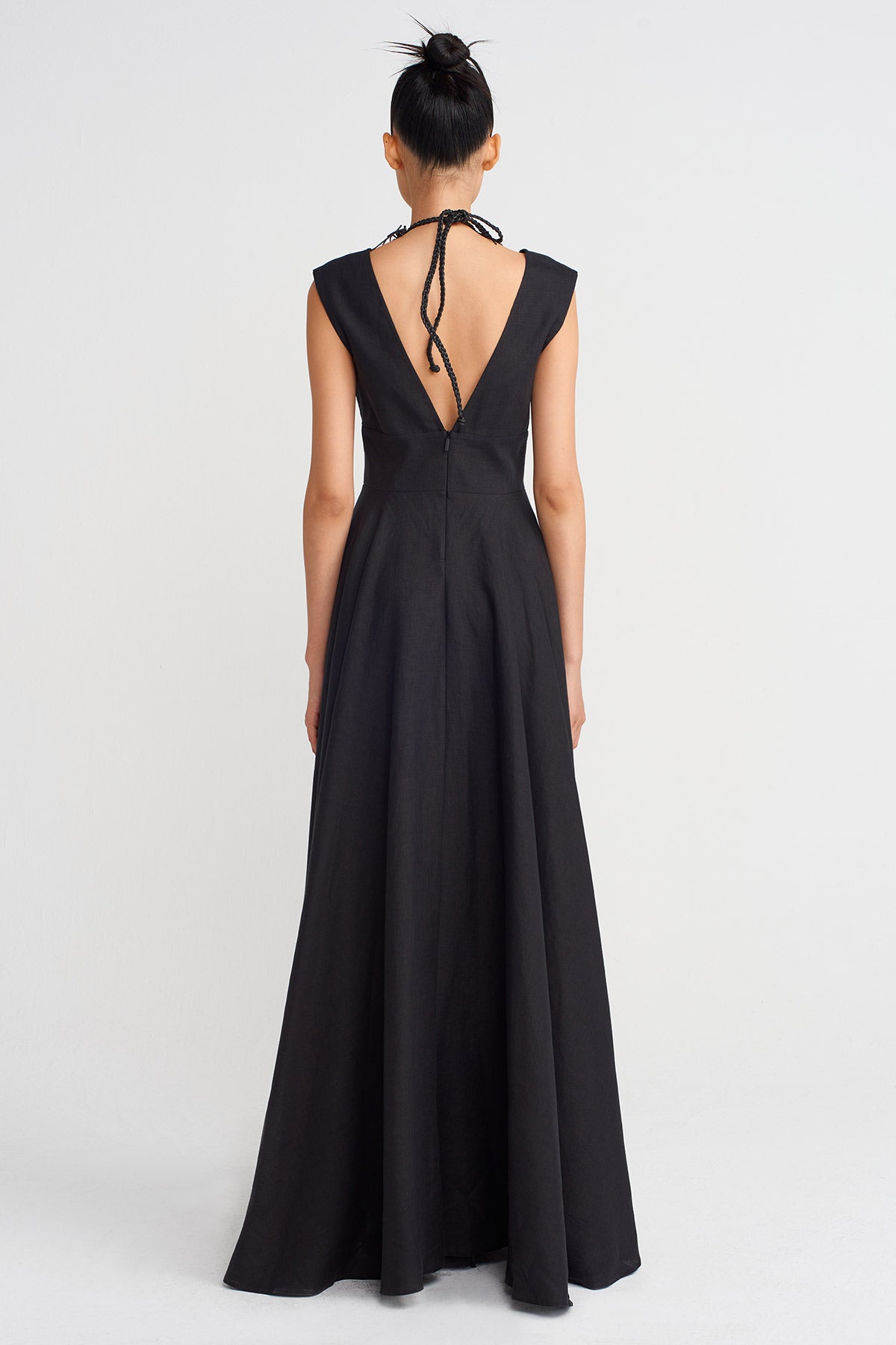 Black Deep V-Neck Long Linen Dress-K254014068