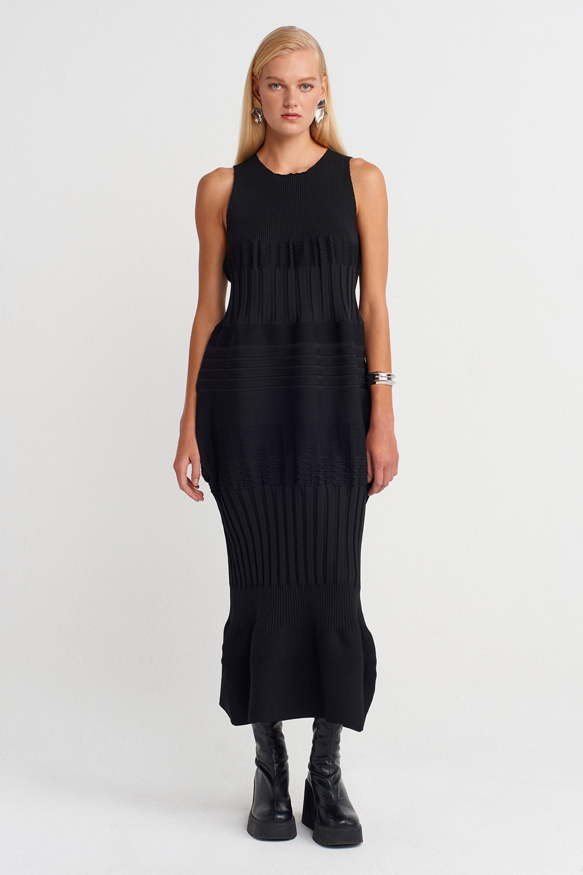 Black Knitted Long Dress-K254014082
