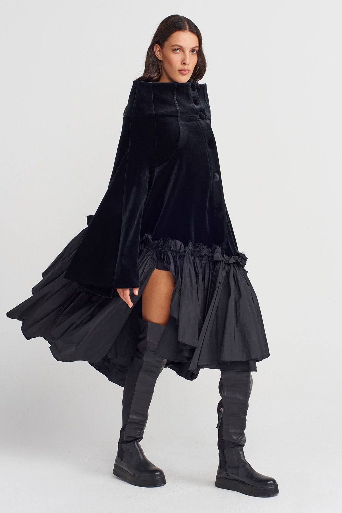 Black Velvet Flared Dress with Wide Stand Collar-K254014090