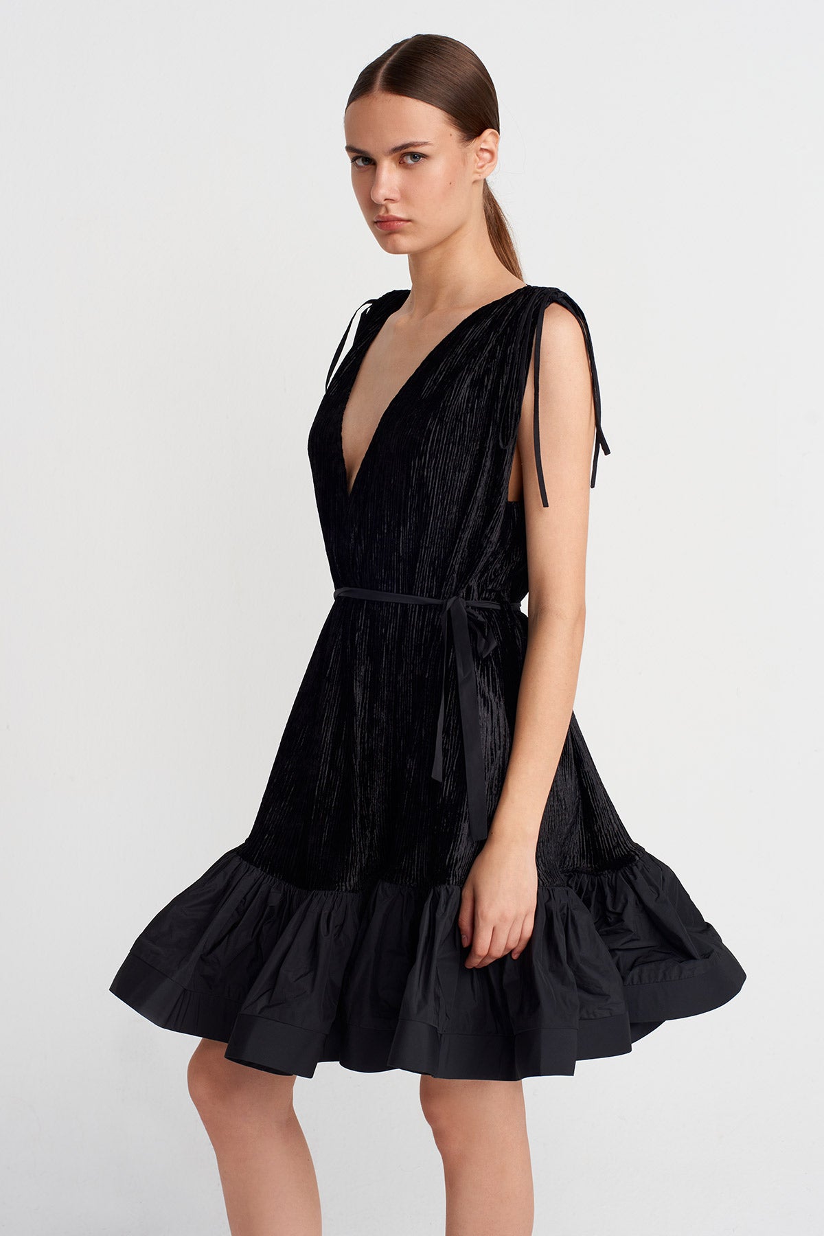 Black Pleated Velvet Mini Dress with Taffeta Hem-K254014093