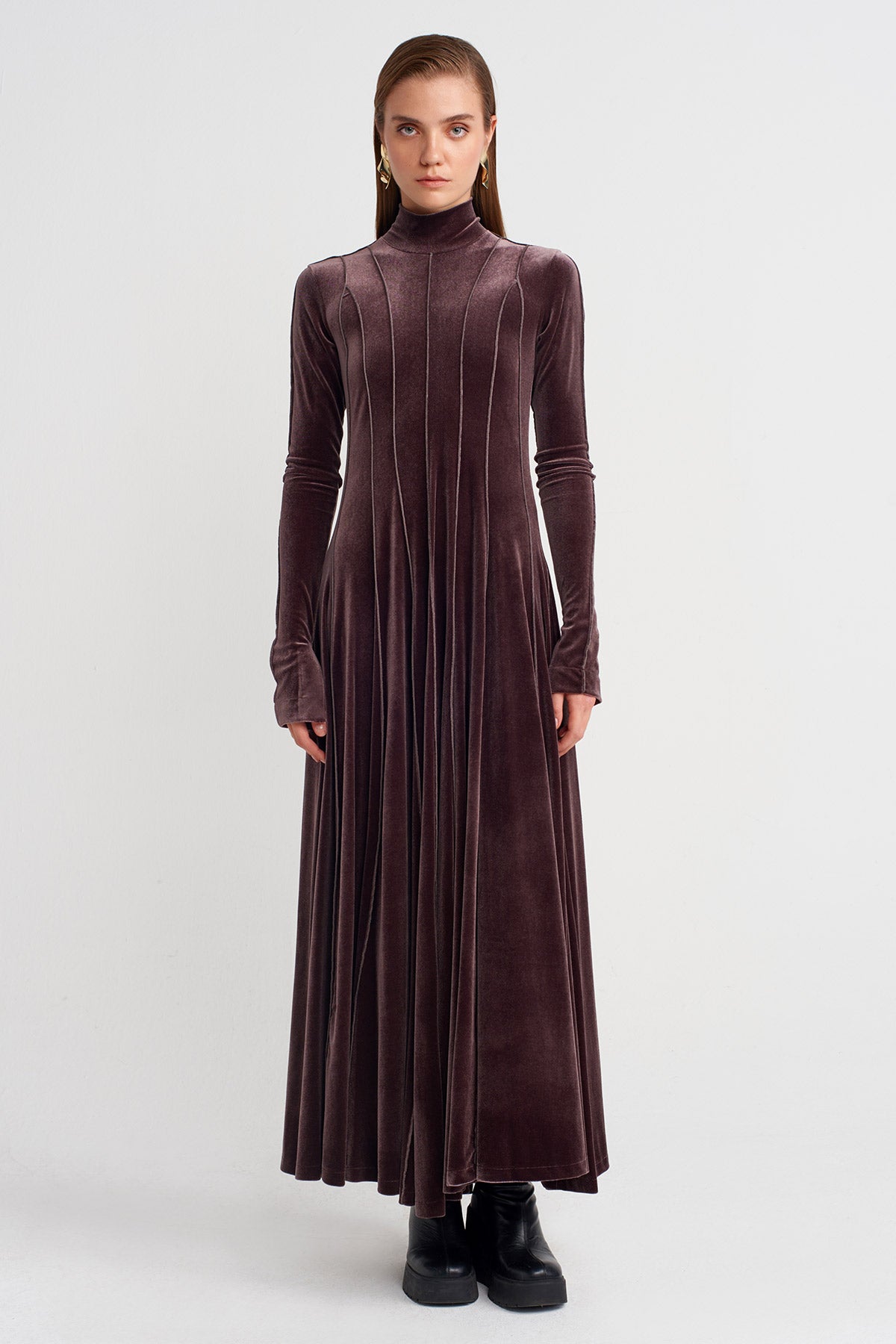 Long Velvet Dress with Seam Detailing-K254014100