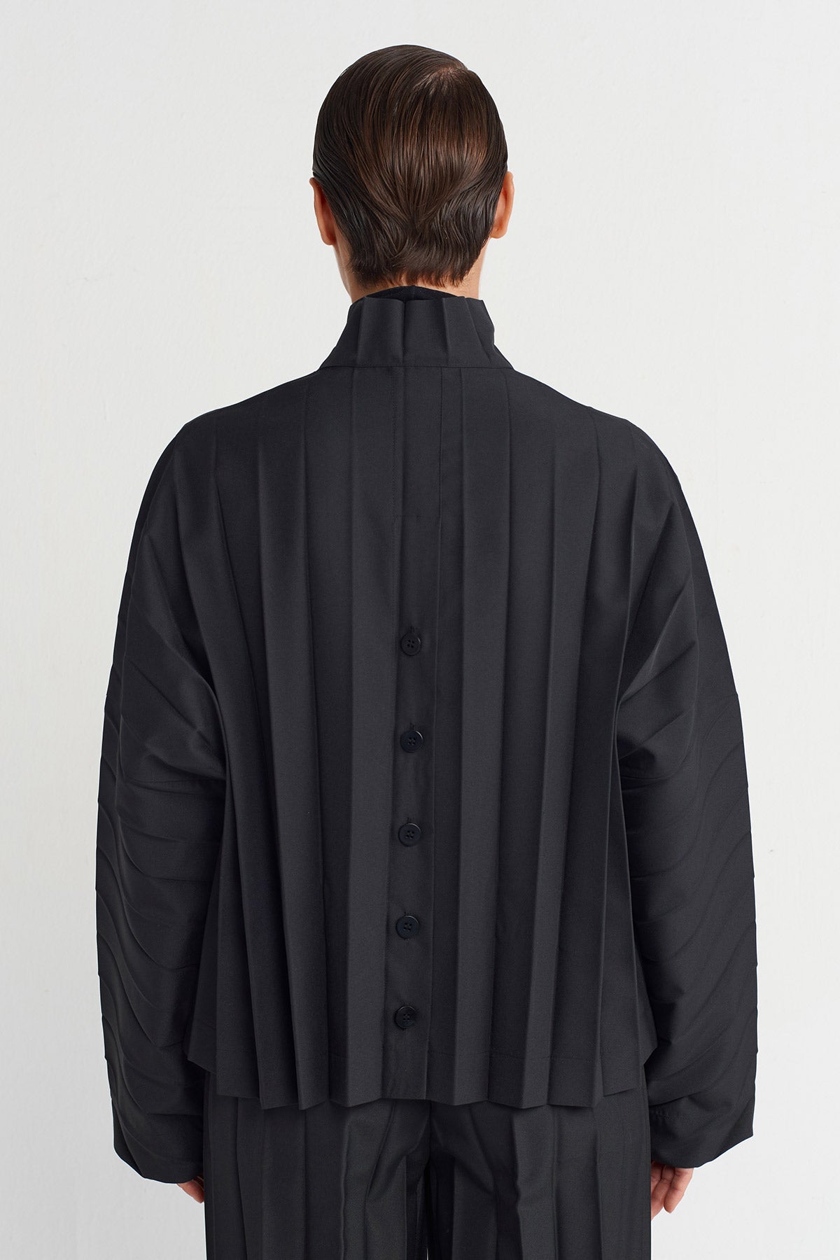 Black Pleated Jacket-K255015007