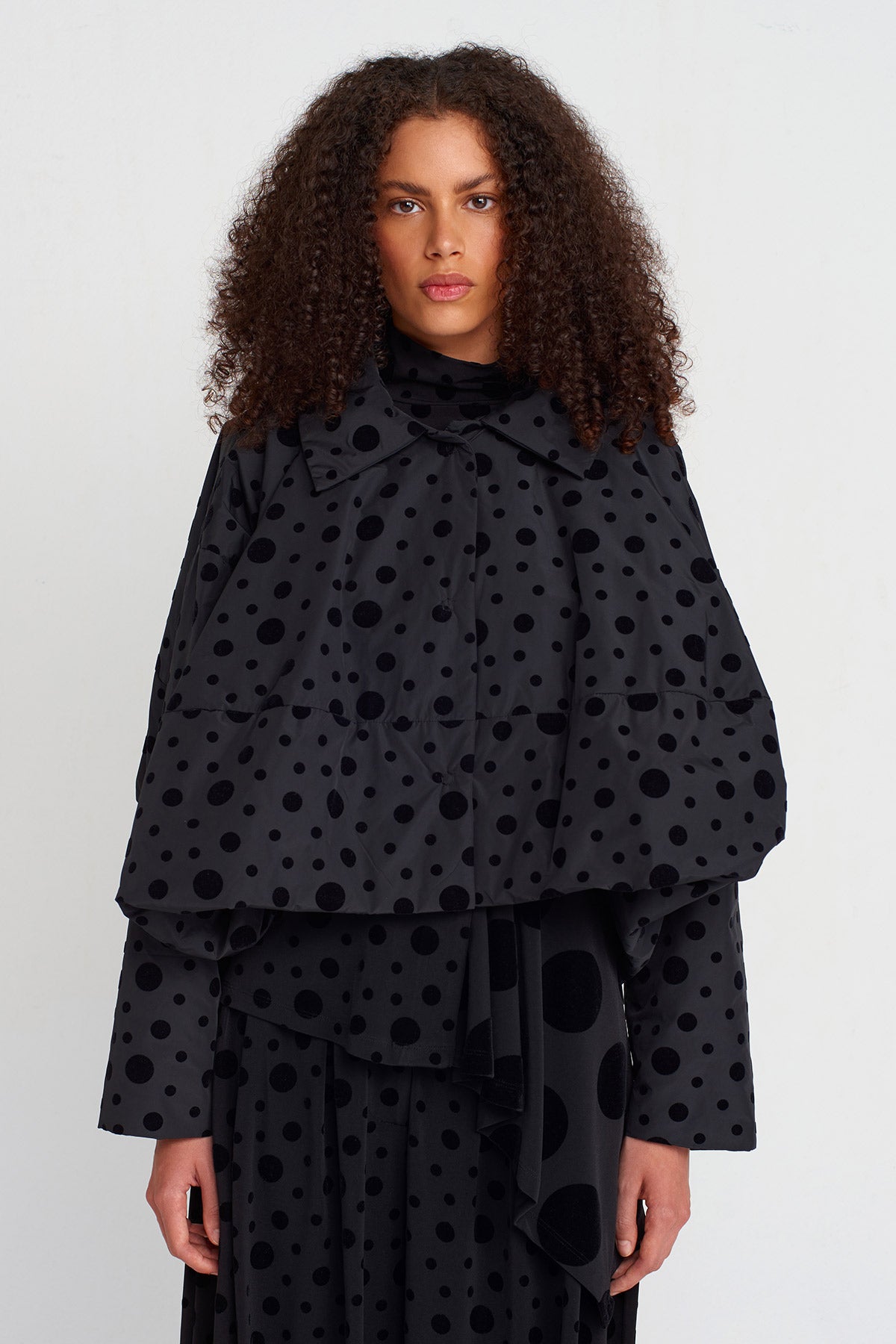 Black Velvet Polka-Dot Short Jacket-K255015038