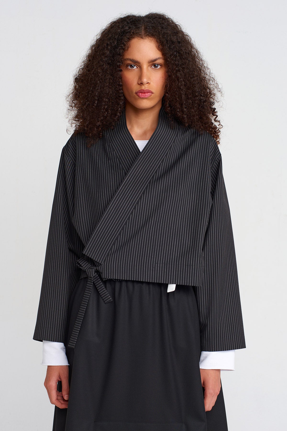 Black Striped Wrap Closure Short Blazer-K255015044