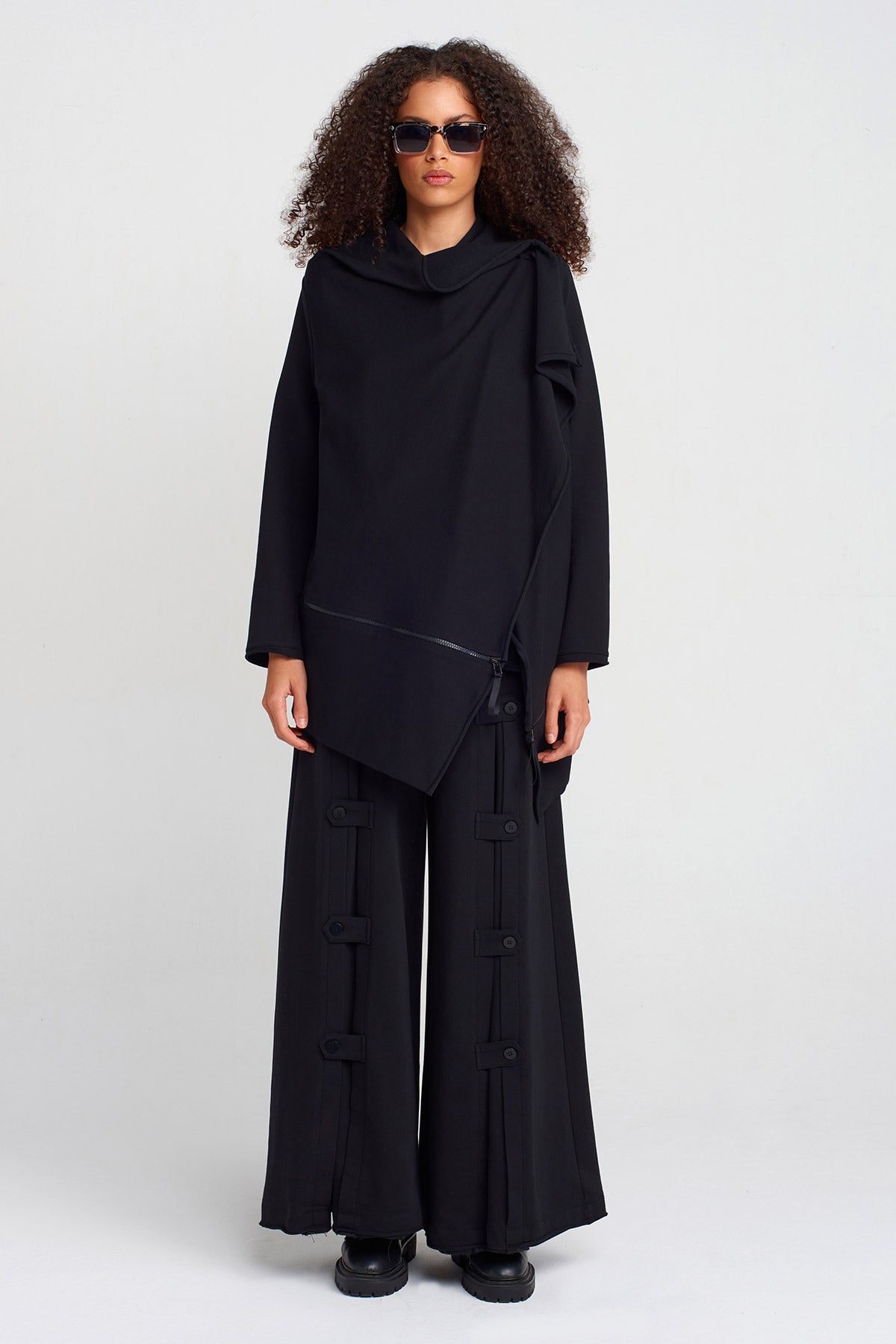 Black Asymmetric Cardigan with Zipper and Button Details-K255015049