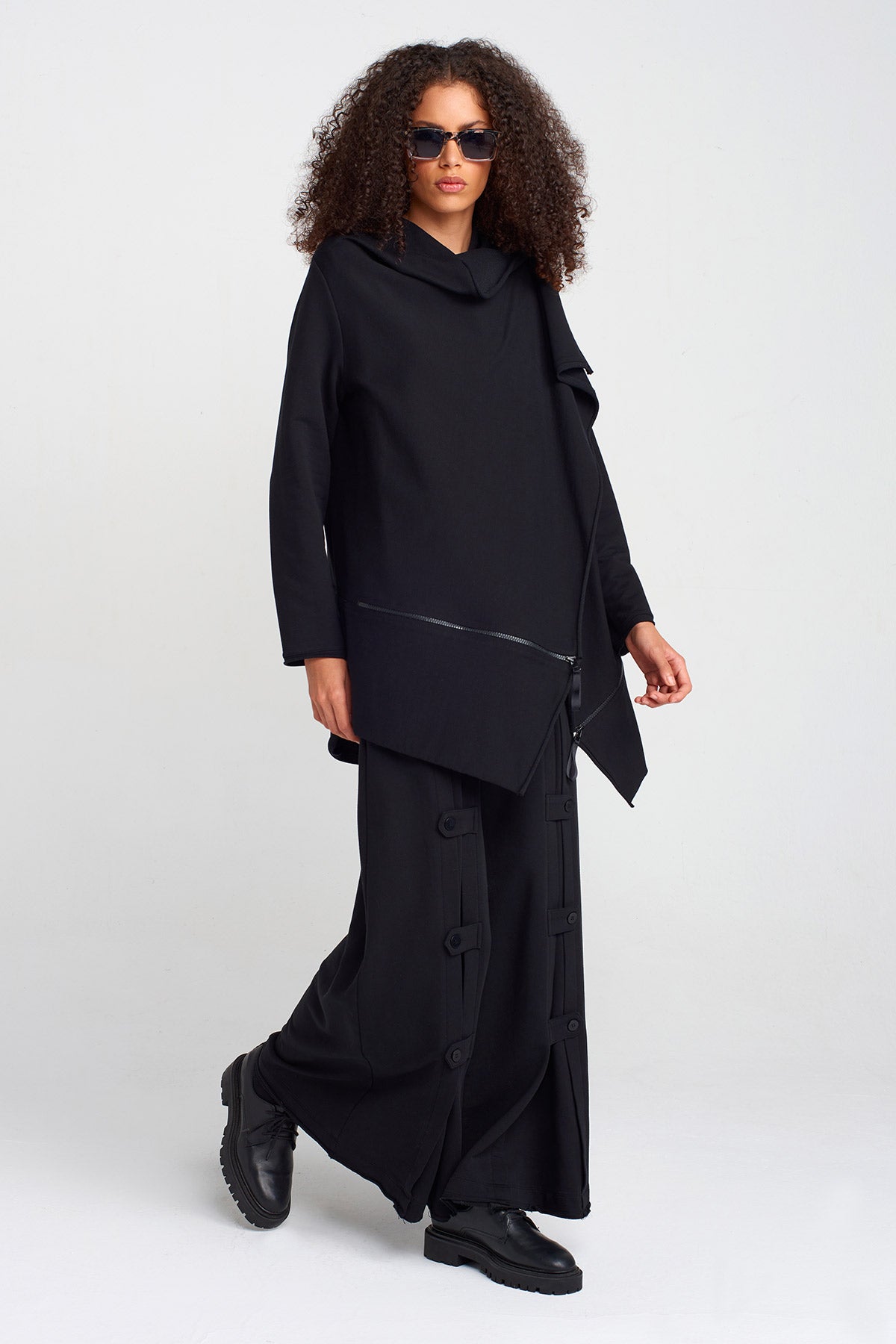Black Asymmetric Cardigan with Zipper and Button Details-K255015049