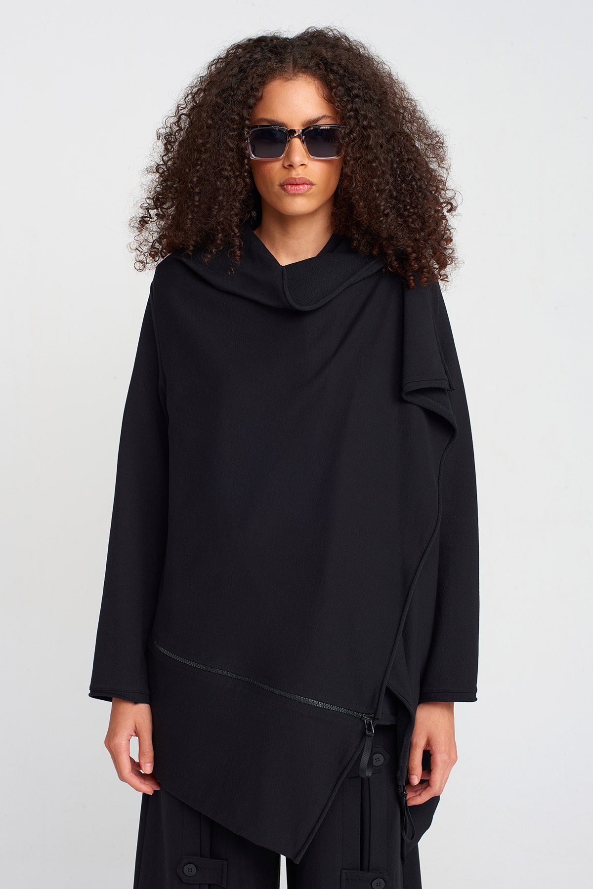 Black Asymmetric Cardigan with Zipper and Button Details-K255015049