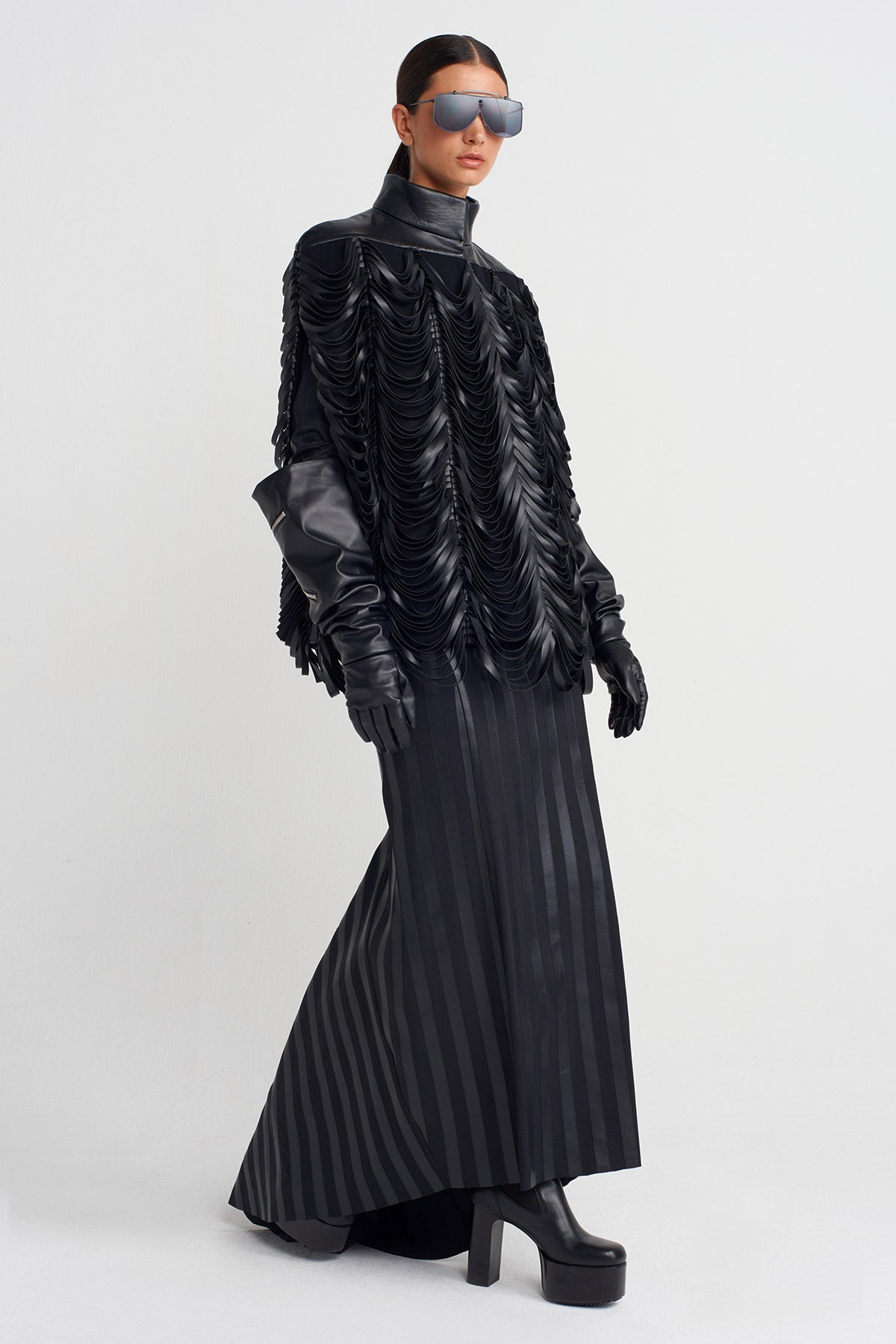 Black Fringed Cape Jacket -K255015054