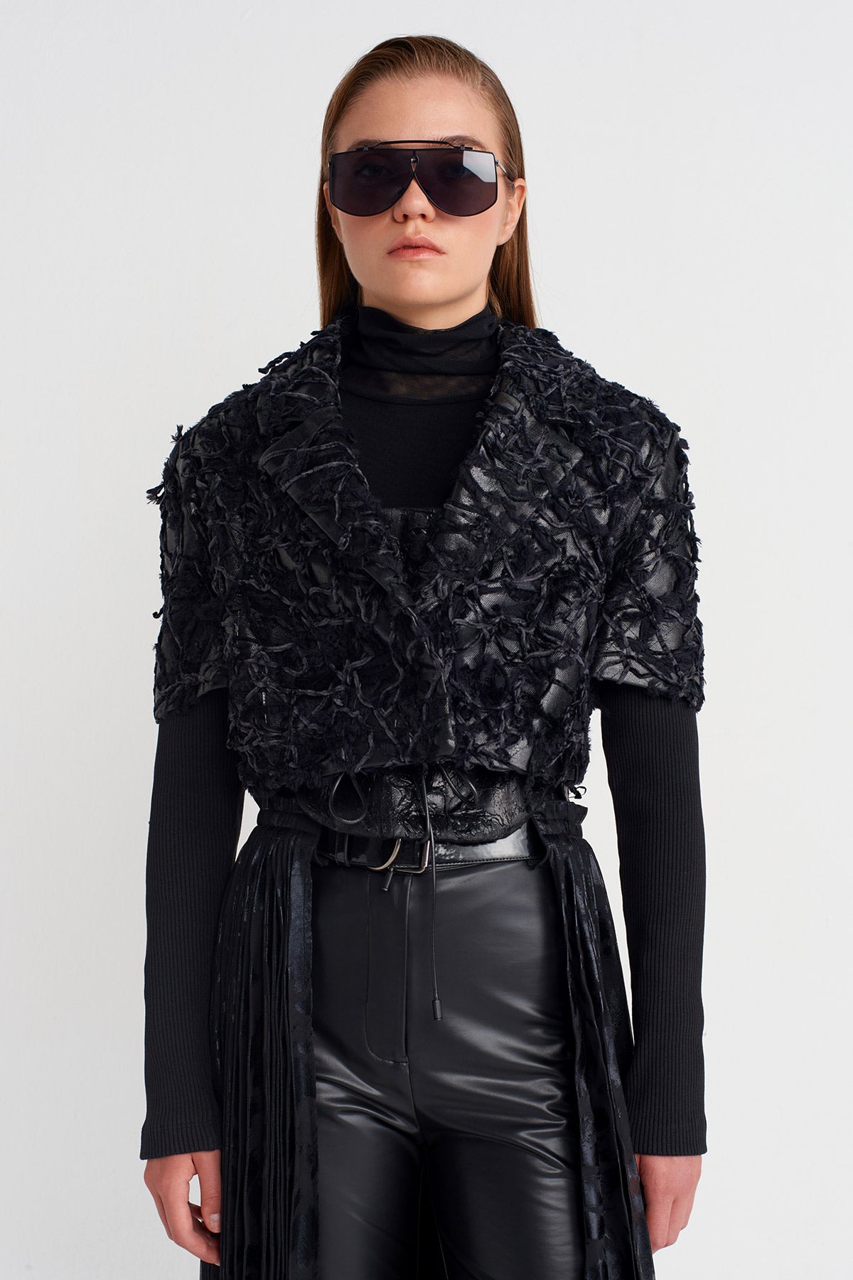 Black Textured Crop Jacket-K255015055