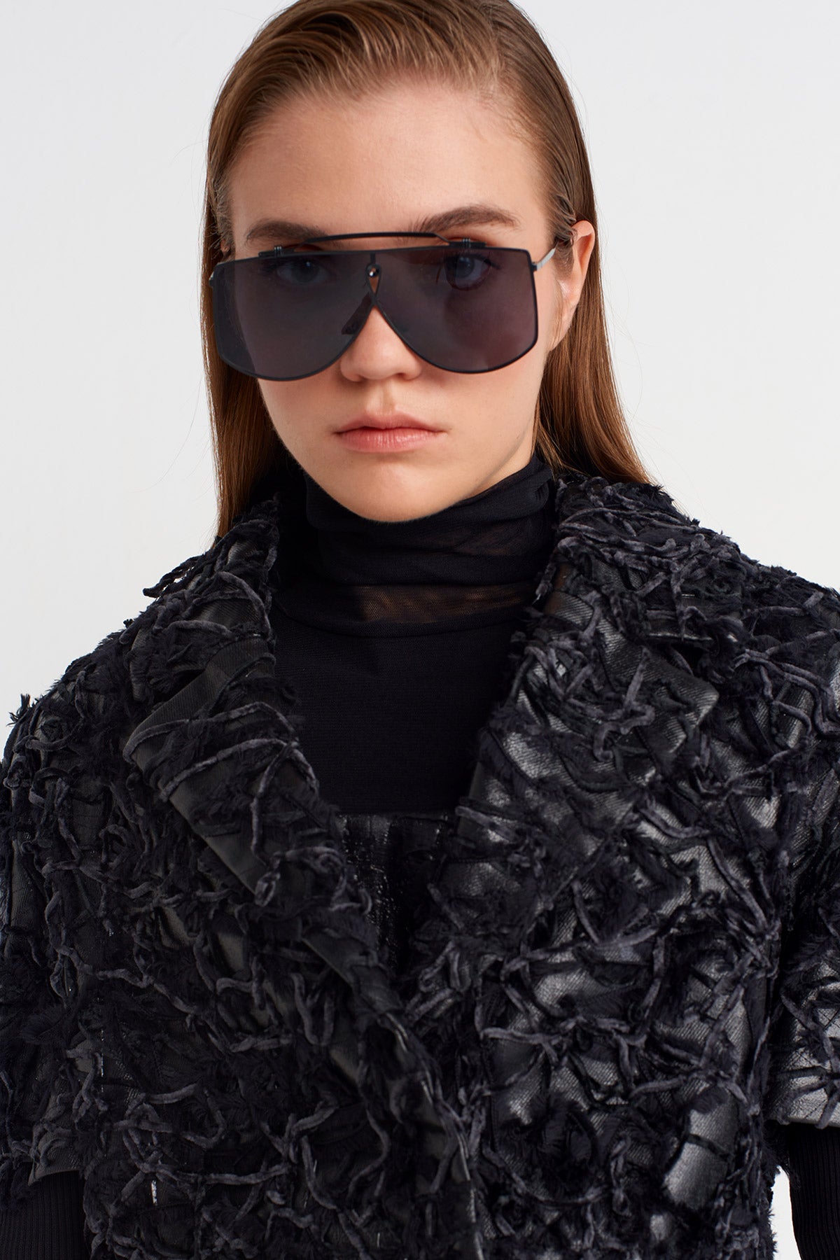 Black Textured Crop Jacket-K255015055