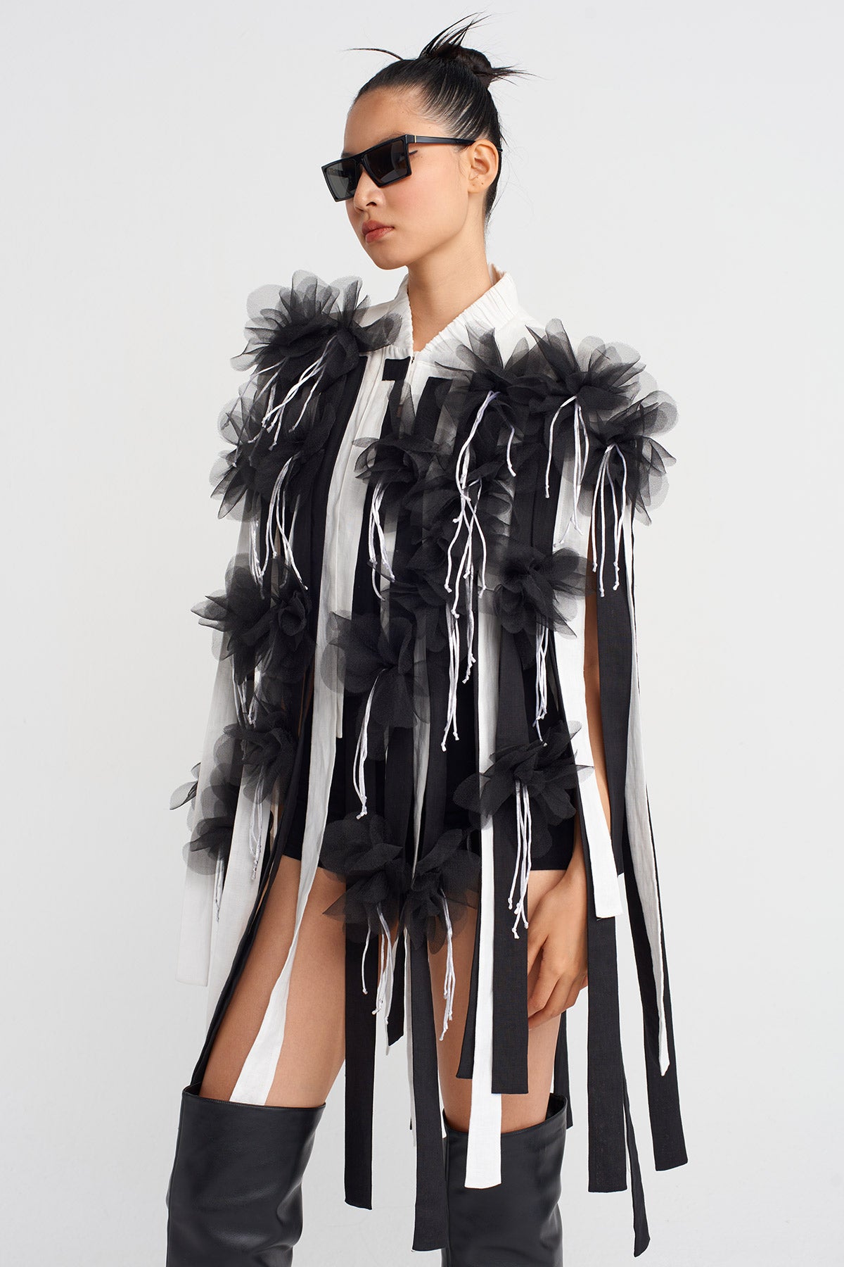 White / Black Floral Appliqué Striped Cape Jacket-K255015071