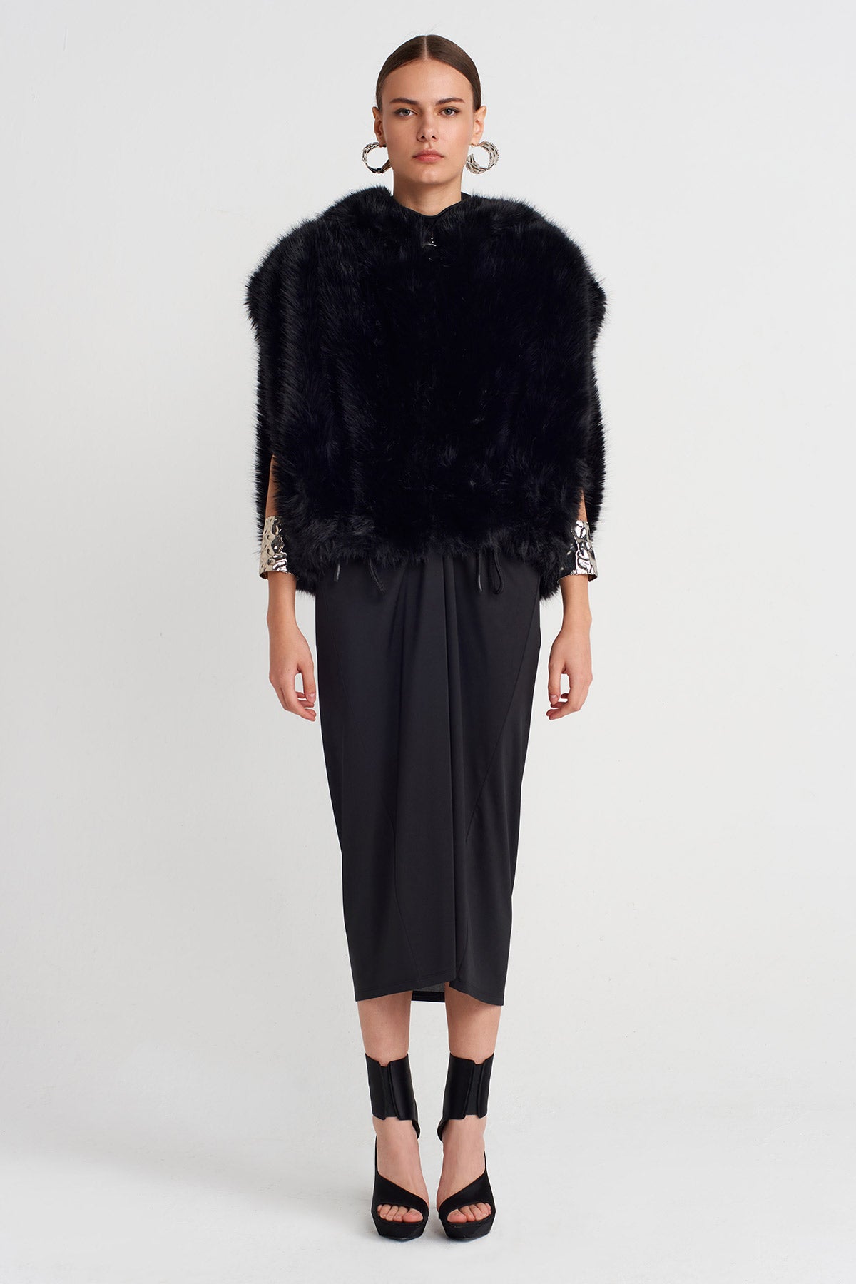 Black Vegan Fur Hooded Vest-K255015098