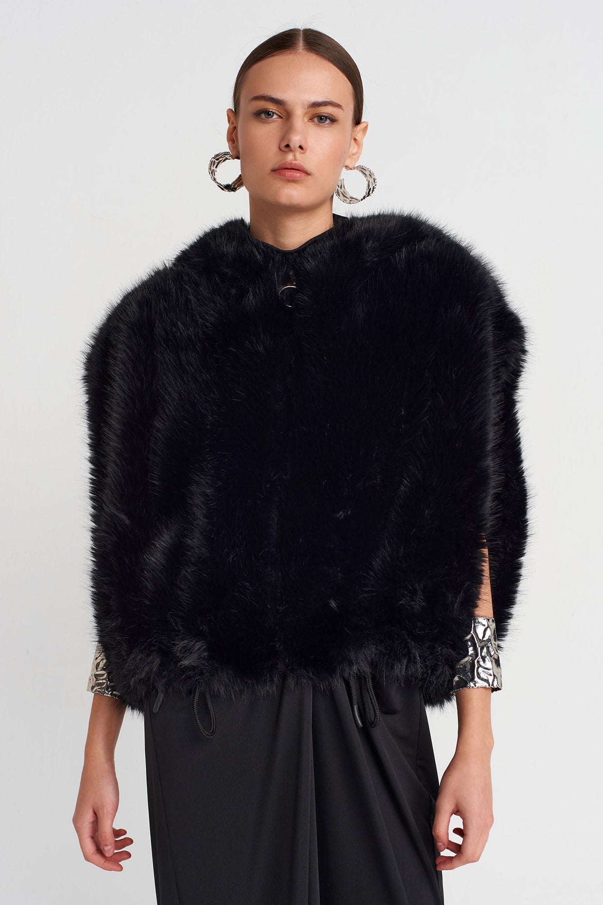 Black Vegan Fur Hooded Vest-K255015098