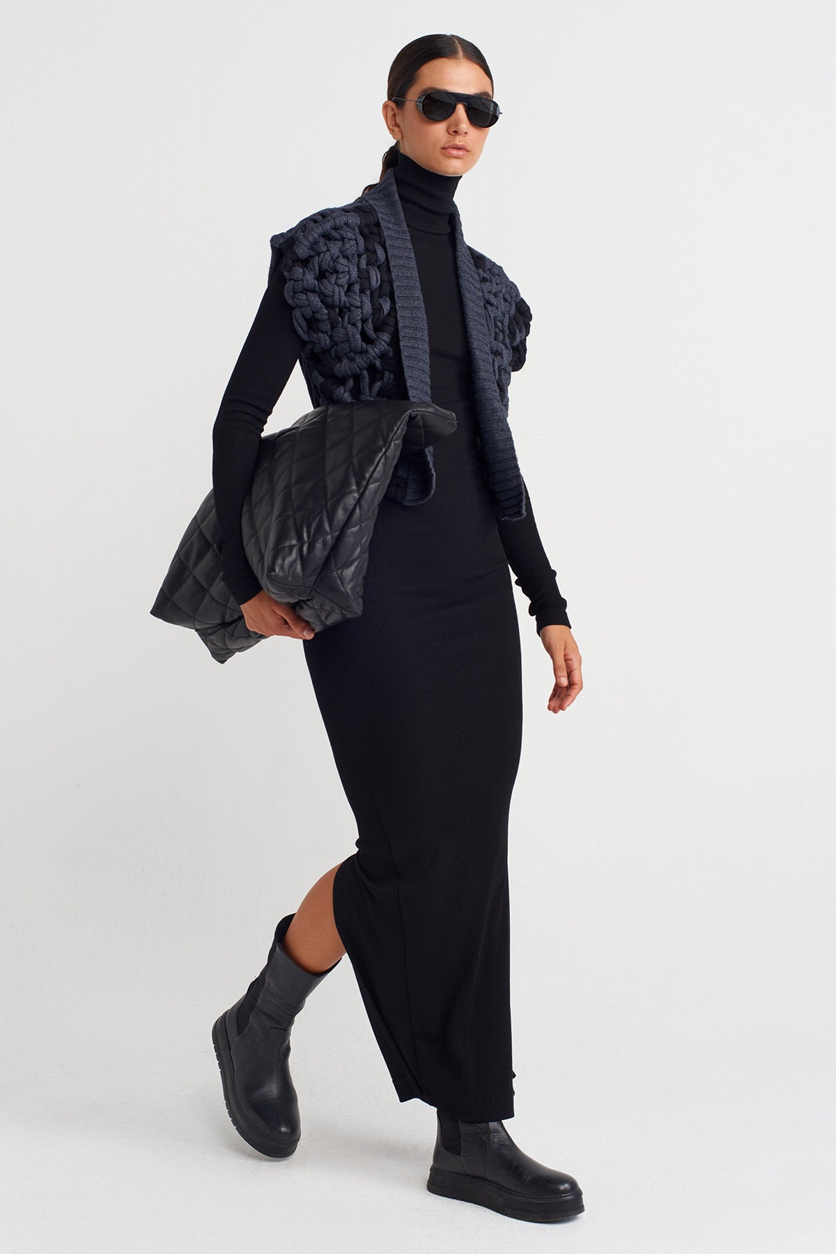 Short Vest with Handcrafted Macramé Details-K255015101