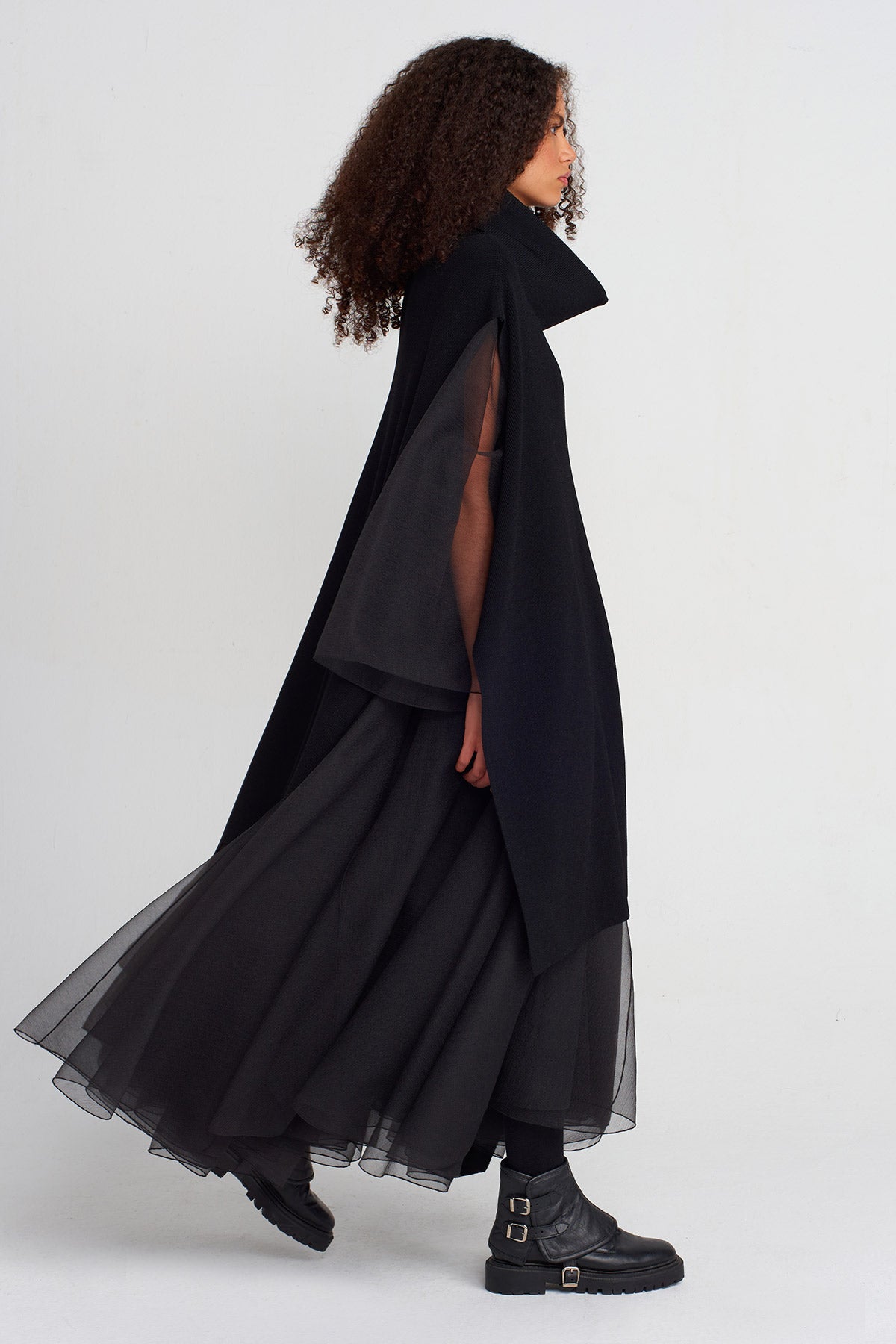 Black Asymmetric Long Knit Collar Poncho-K256016005