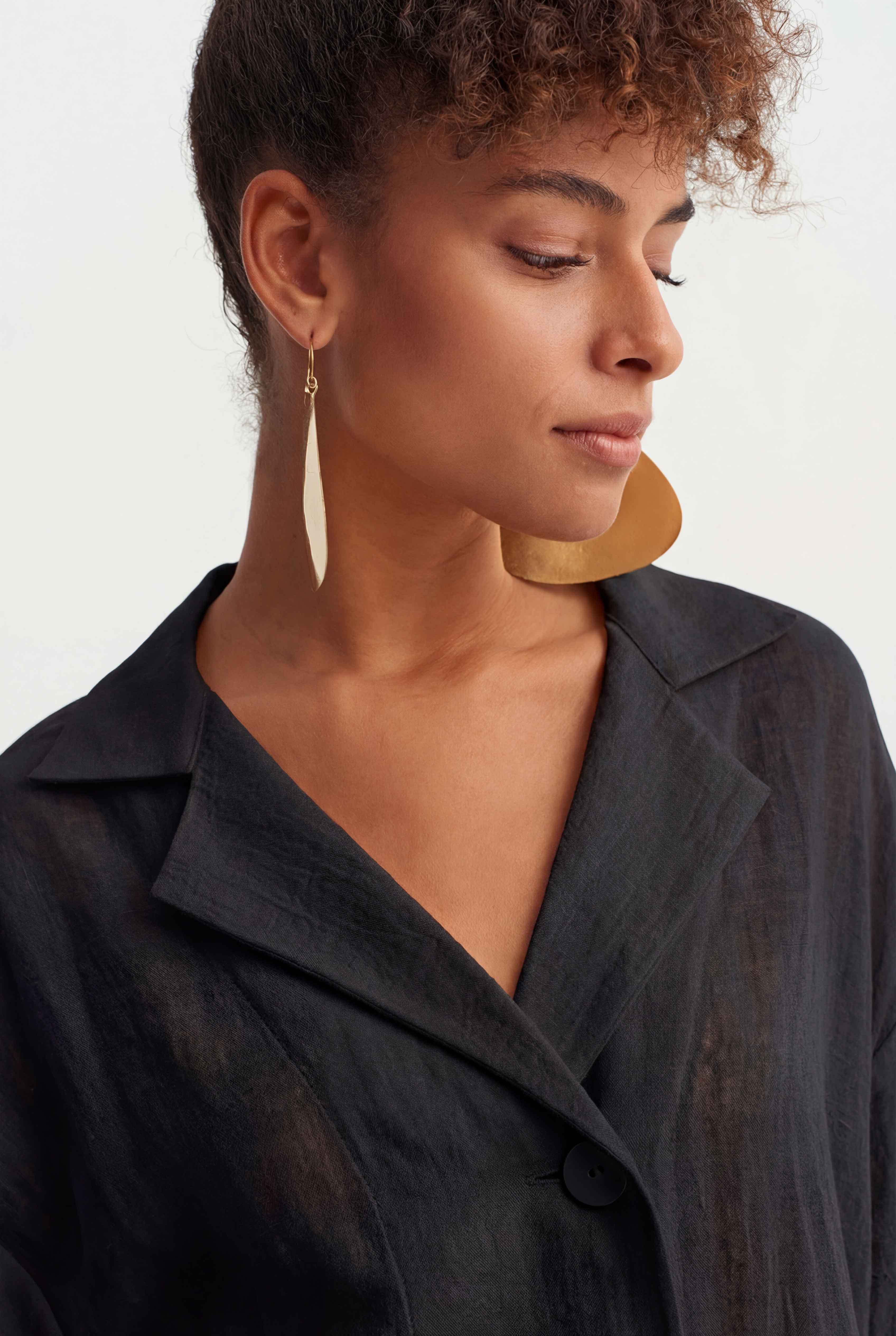 Black Natural Linen Button-Down Shirt-Y261011068