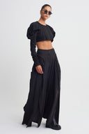 Black Cropped Blouse with Sculptural Shoulders-K261011037
