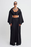 Black Pleated Shoulder Detail Cropped Jacket-K265015018