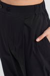 Black Single Pleated Skinny Poplin Trousers-Y233013085