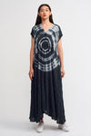 Black / White Tie Dye V Neck Midi Length Dress-Y234014182